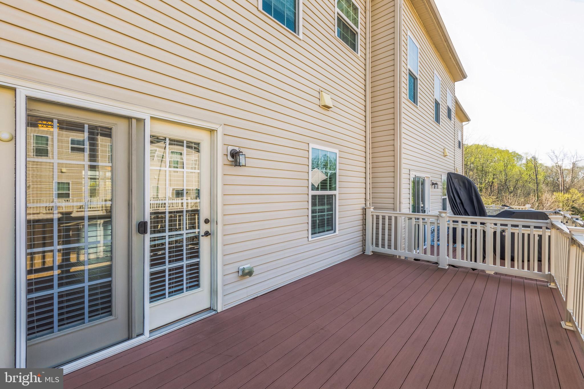 ADDISON ROAD SOUTH - Residential Lease