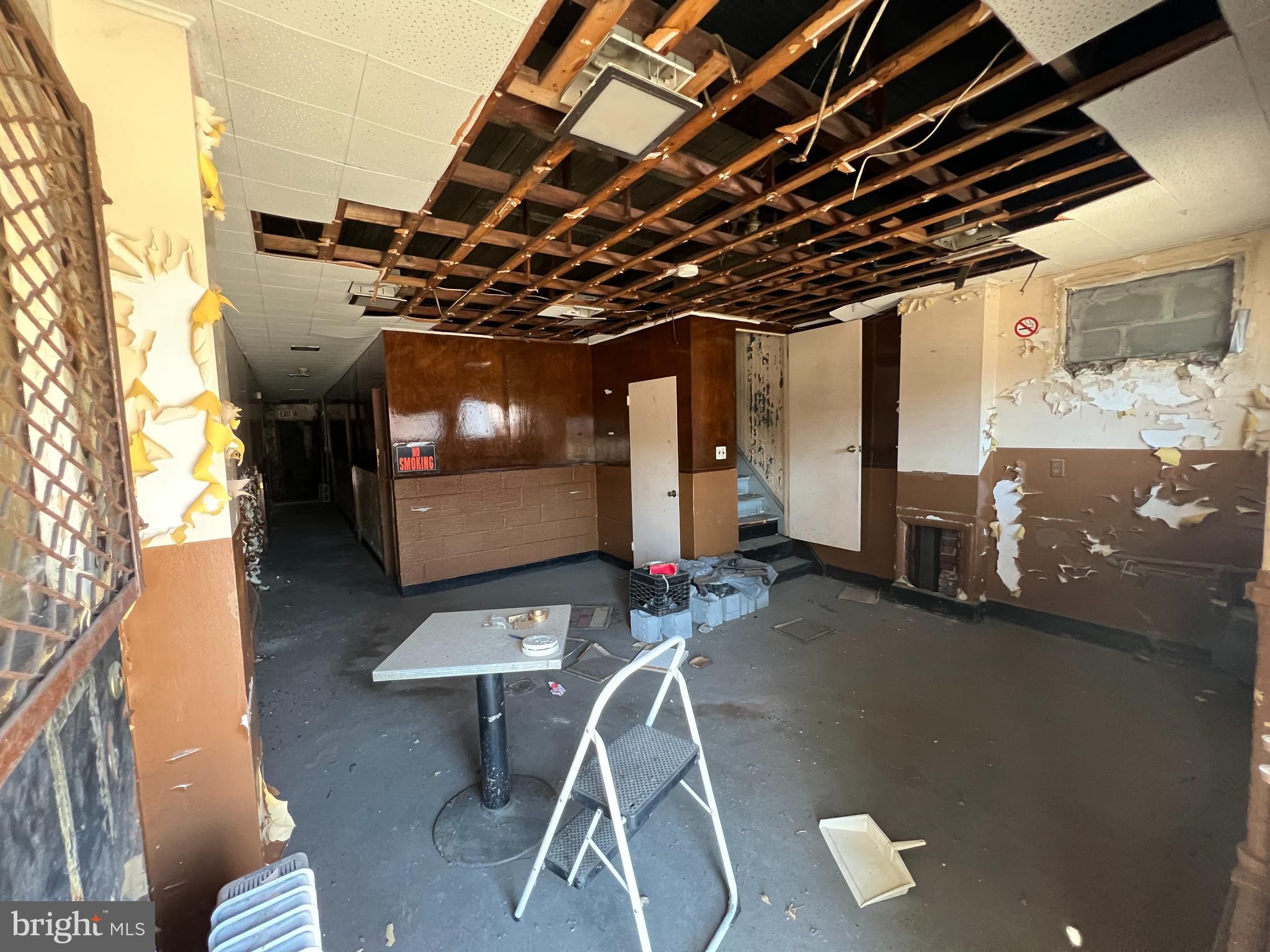 NORTH CENTRAL - Commercial Sale