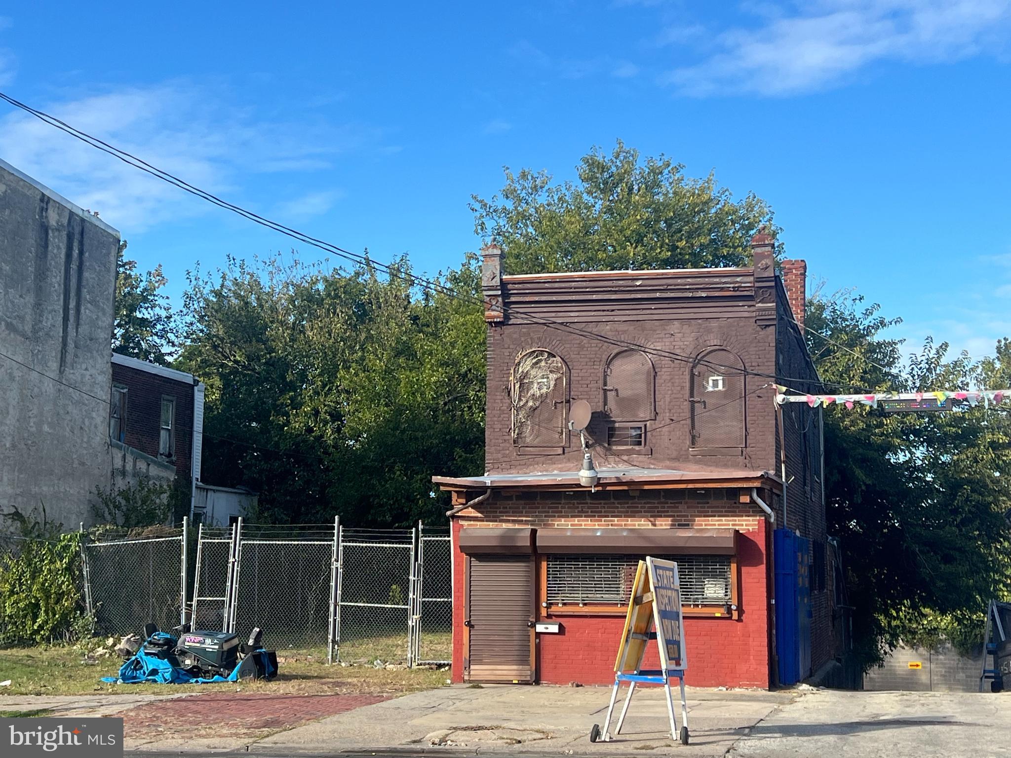 1115 W ERIE AVENUE 19