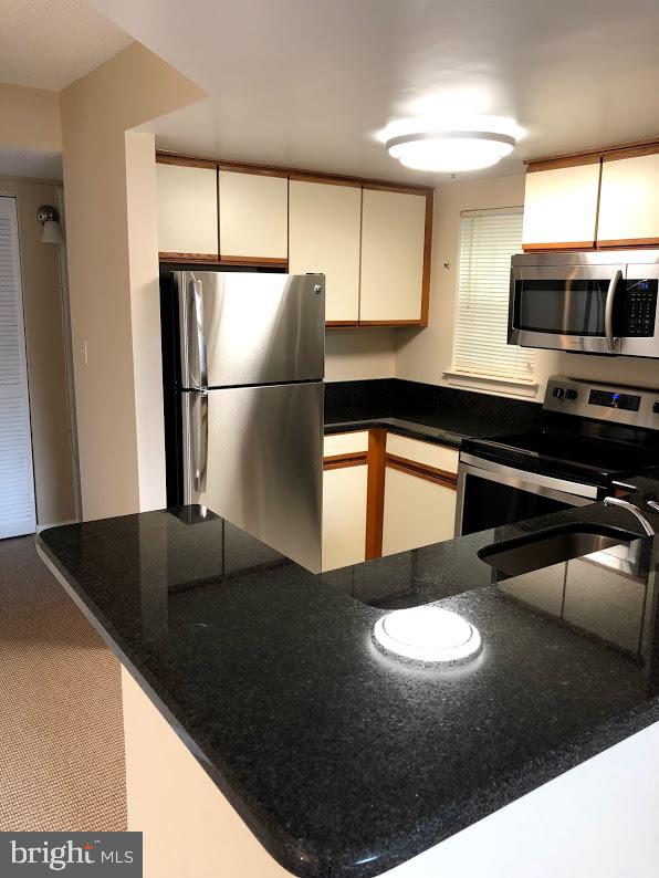 VISTAS AT BOWIE NEW TOWN - Residential Lease