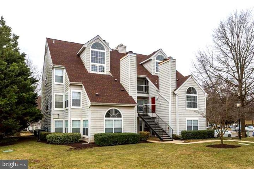 Welcome home to a bright & spacious 2-bedroom, 2-bathroom condo in desirable Bowie! Enjoy vaulted ceilings, fresh paint, and updated flooring throughout. The kitchen boasts granite countertops, stainless-steel appliances, and a built-in microwave, plus a full-size washer and dryer are included in-unit for ultimate convenience, fireplace, The primary bedroom offers its own private full bathroom. This garden-style condo provides off-street parking and short distance to Bowie Town Center, shopping, dining, and major transportation routes (Route 50, 301, Route 3), trails, parks & fields. 

Lease terms: no pets, no smoking, quick move in, good credit 675+, gross income $75k, no eviction or landlord court filing in the past 5 years. Available for immediate move in. 
Rent doesn't incudes electric or water.