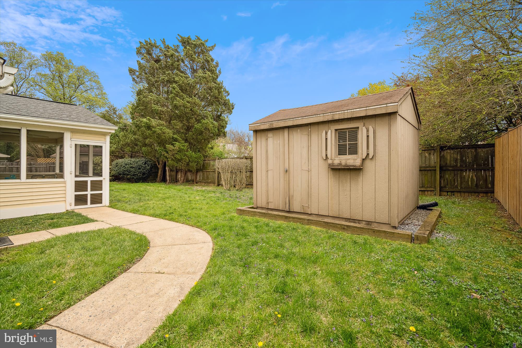 SANDY SPRING ESTATES - Residential