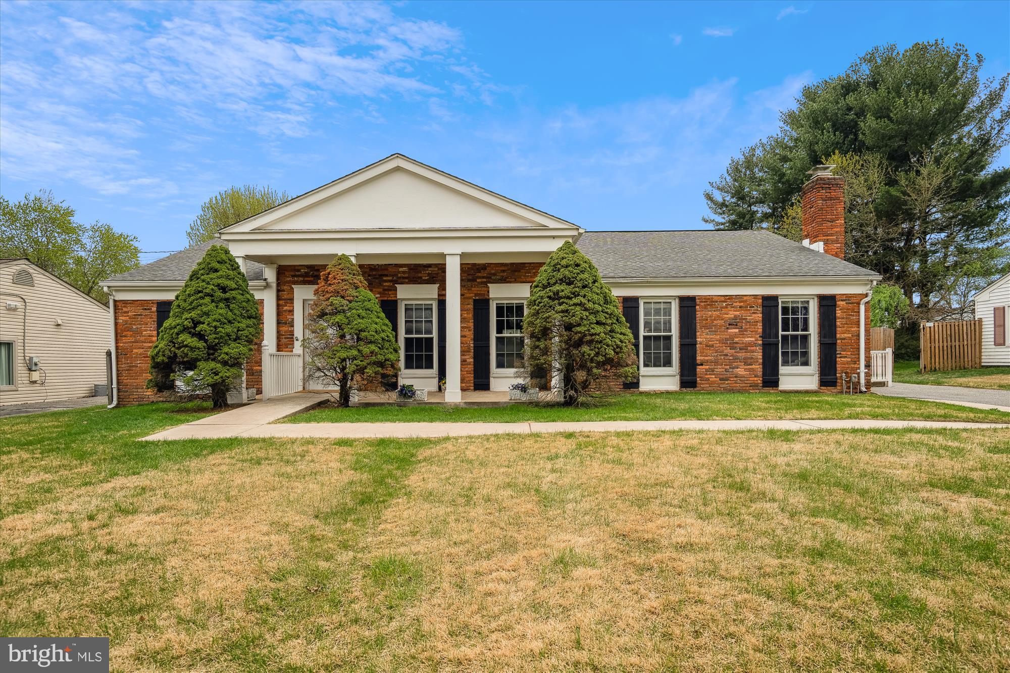 SANDY SPRING ESTATES - Residential