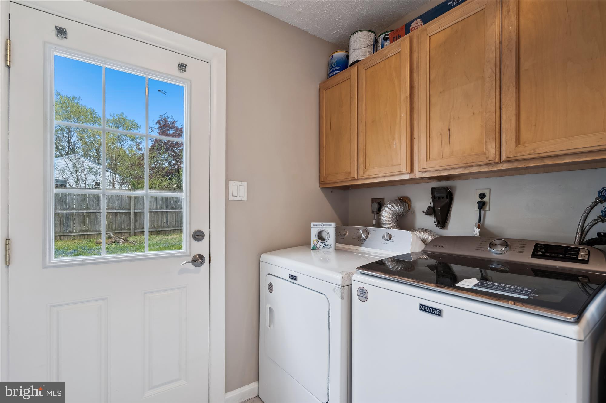 SANDY SPRING ESTATES - Residential