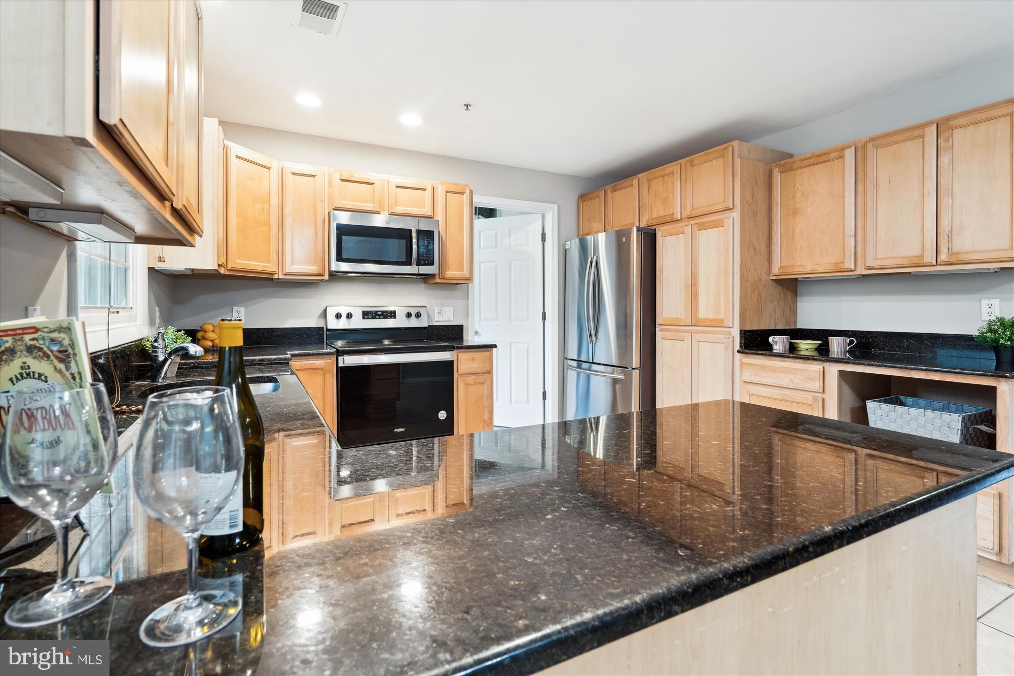 SANDY SPRING ESTATES - Residential