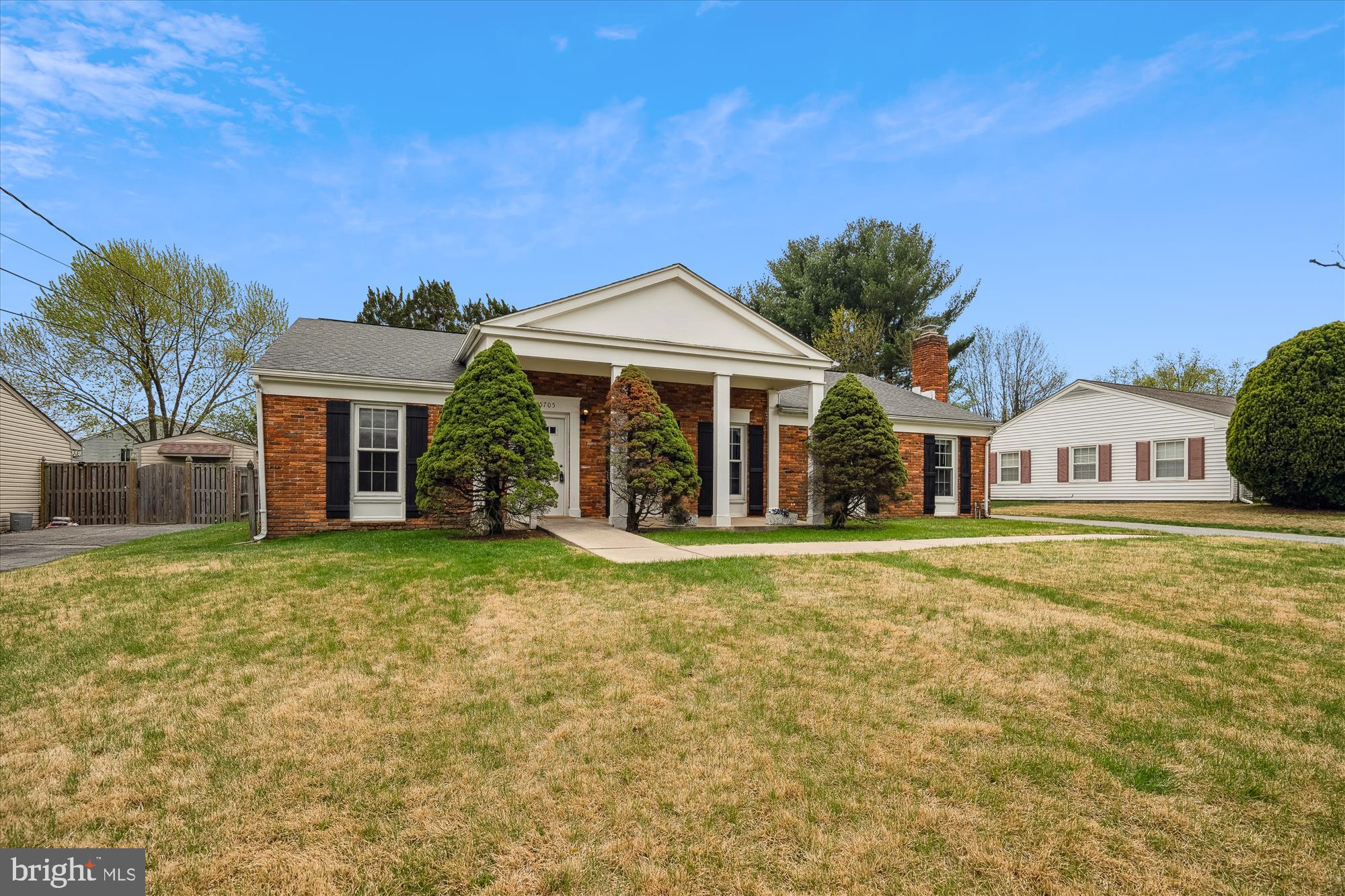 SANDY SPRING ESTATES - Residential