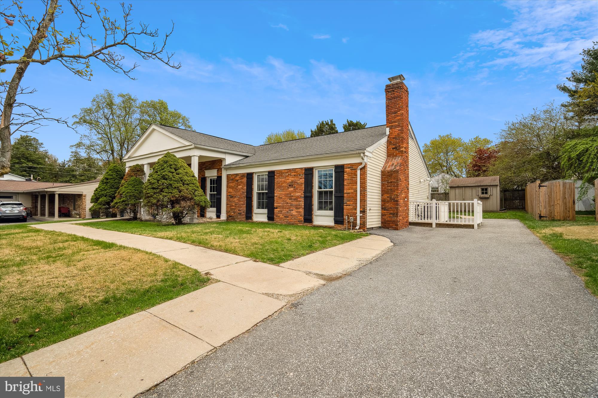 SANDY SPRING ESTATES - Residential