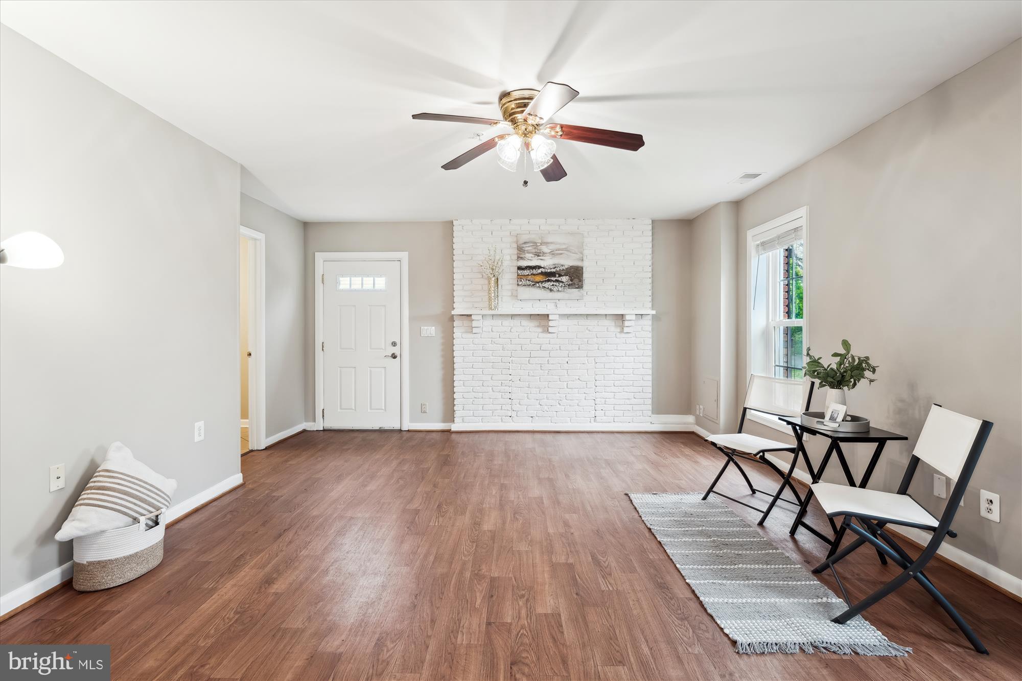 SANDY SPRING ESTATES - Residential