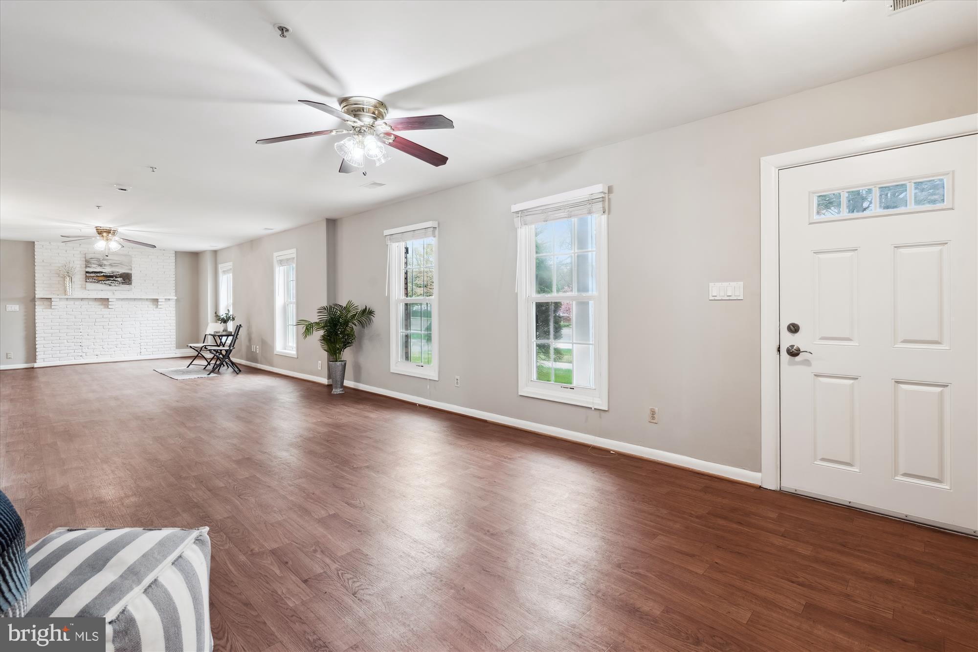 SANDY SPRING ESTATES - Residential