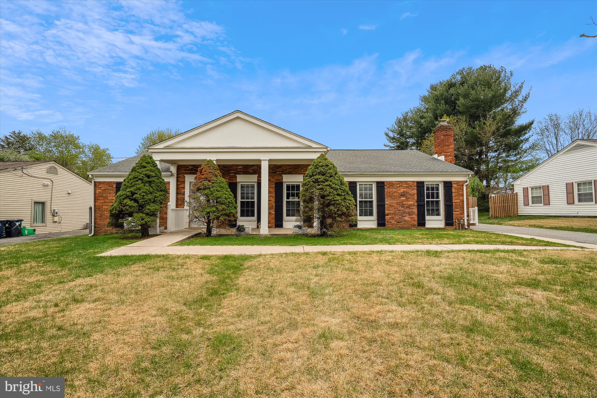 SANDY SPRING ESTATES - Residential