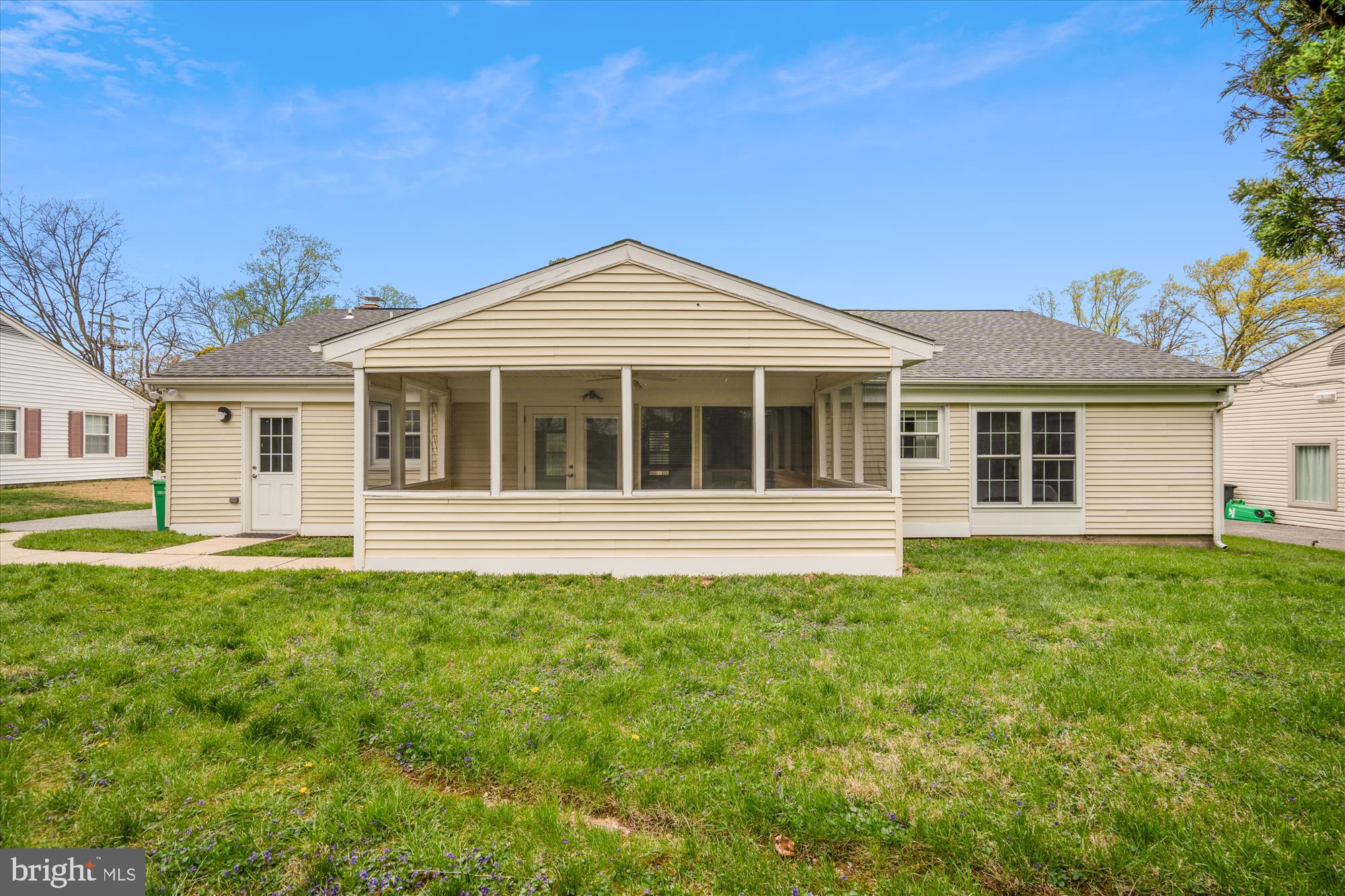 SANDY SPRING ESTATES - Residential