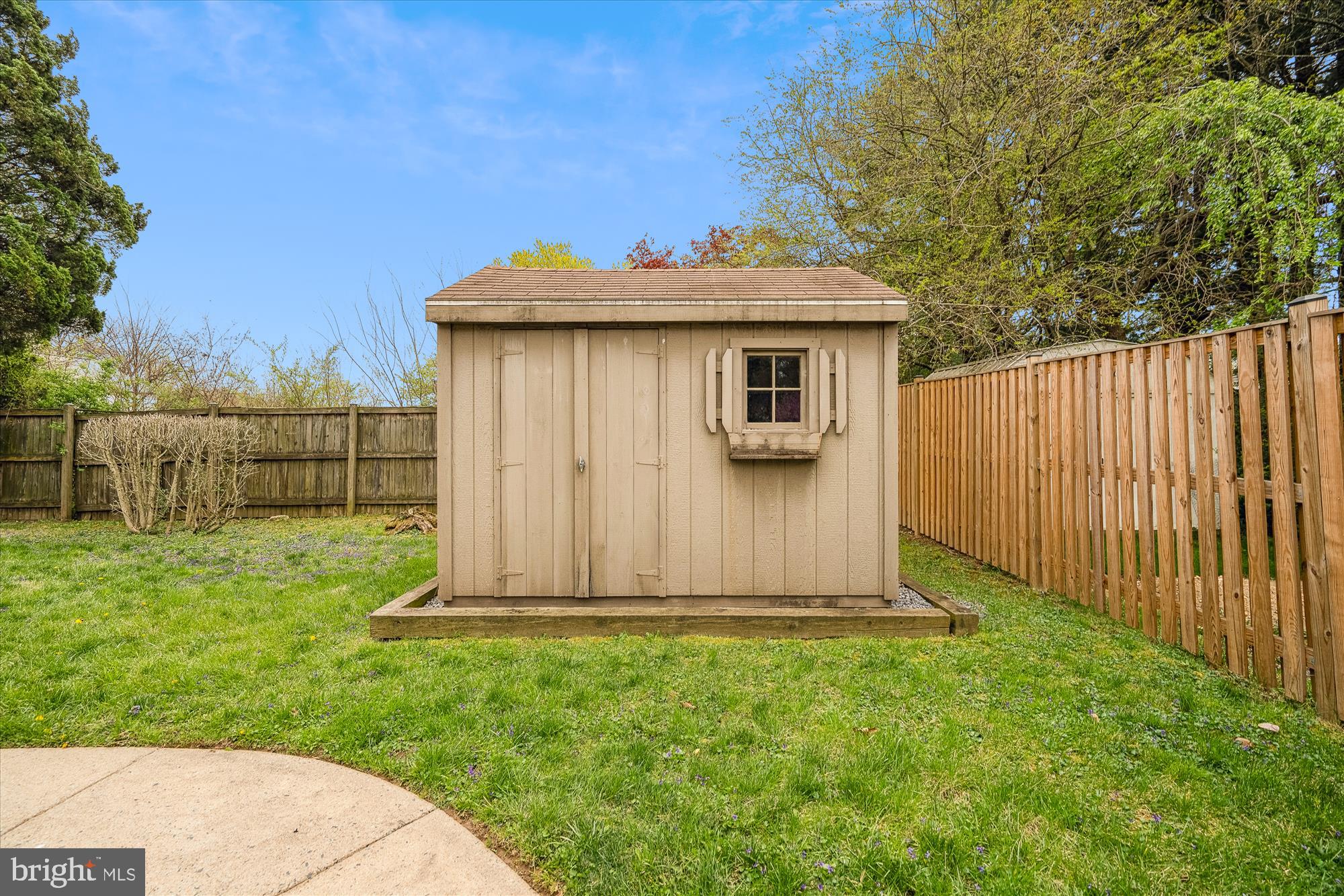 SANDY SPRING ESTATES - Residential