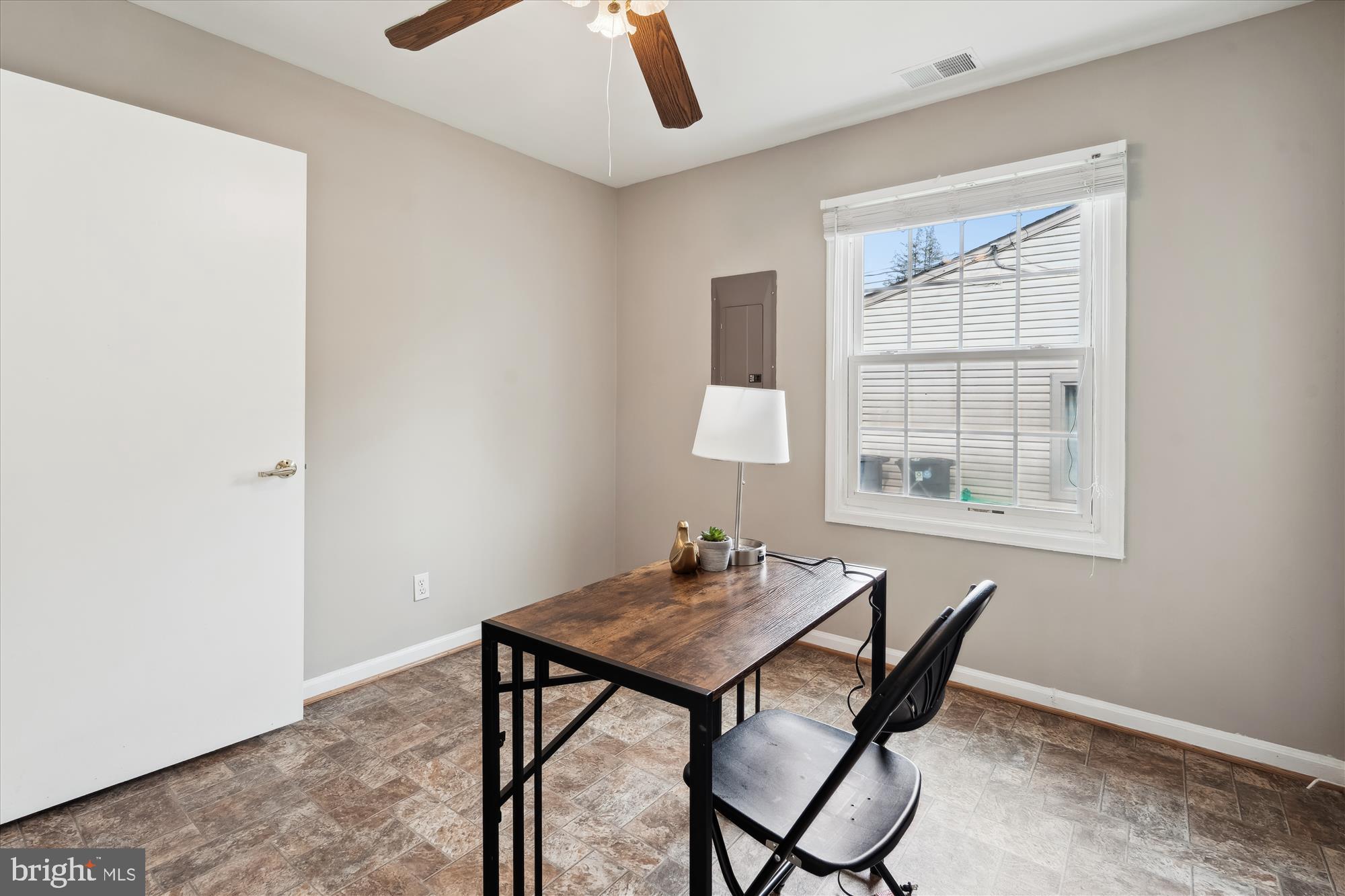 SANDY SPRING ESTATES - Residential