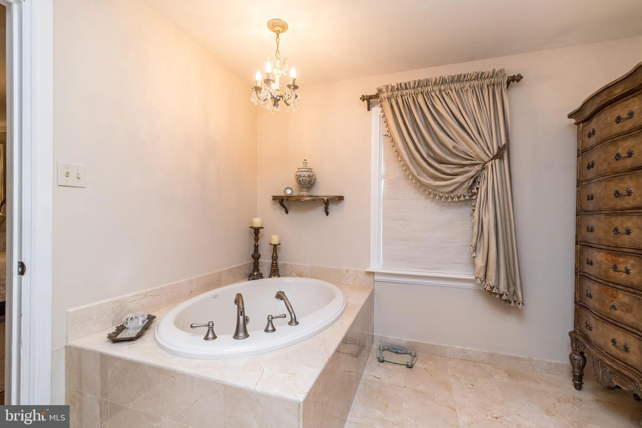 Newtown, Pennsylvania 18940, United States, 4 Bedrooms Bedrooms, ,3 BathroomsBathrooms,Residential,Active,111