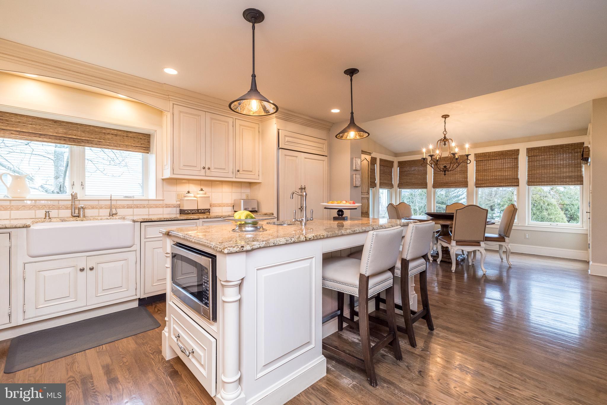 CROWN POINTE - Residential