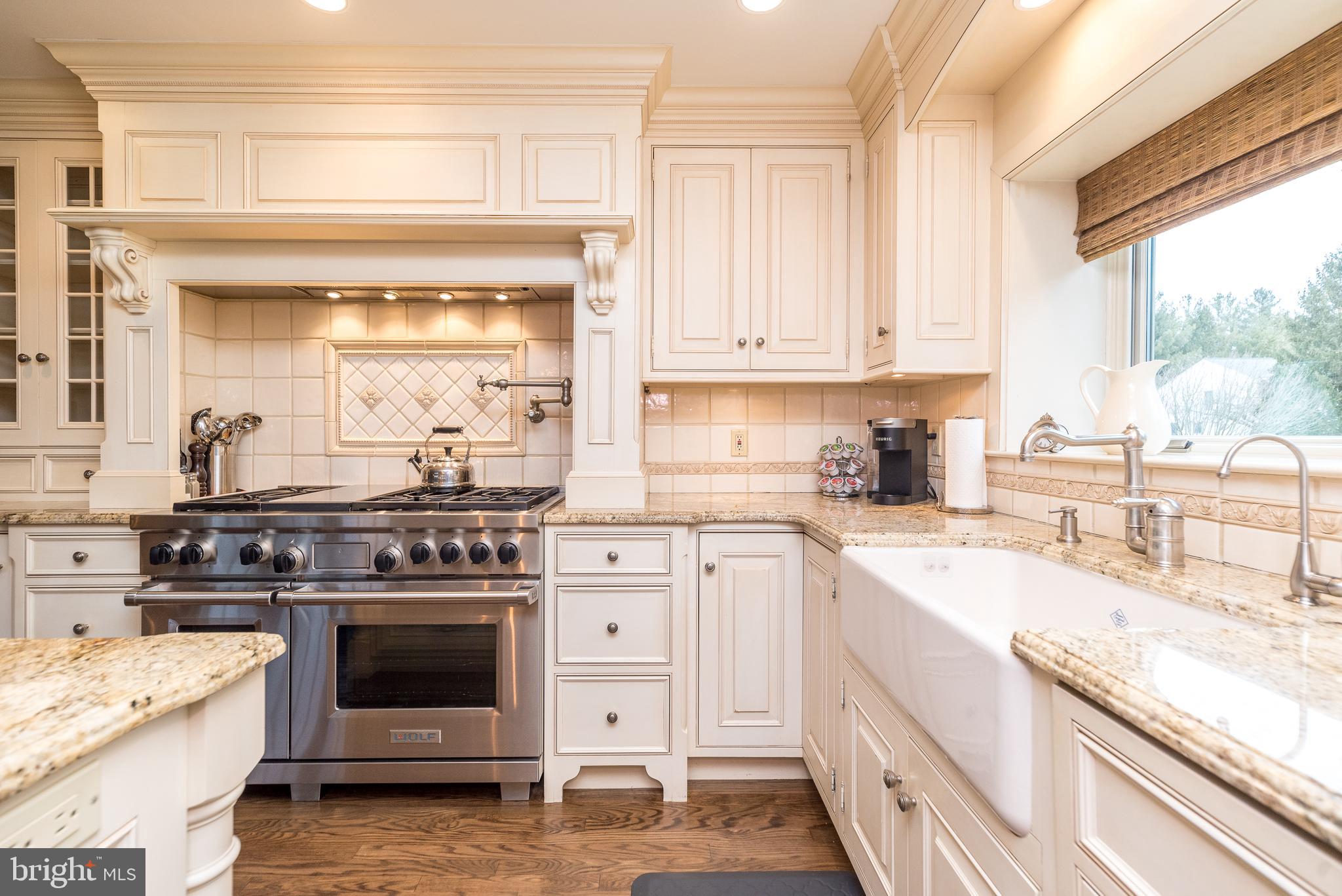 CROWN POINTE - Residential