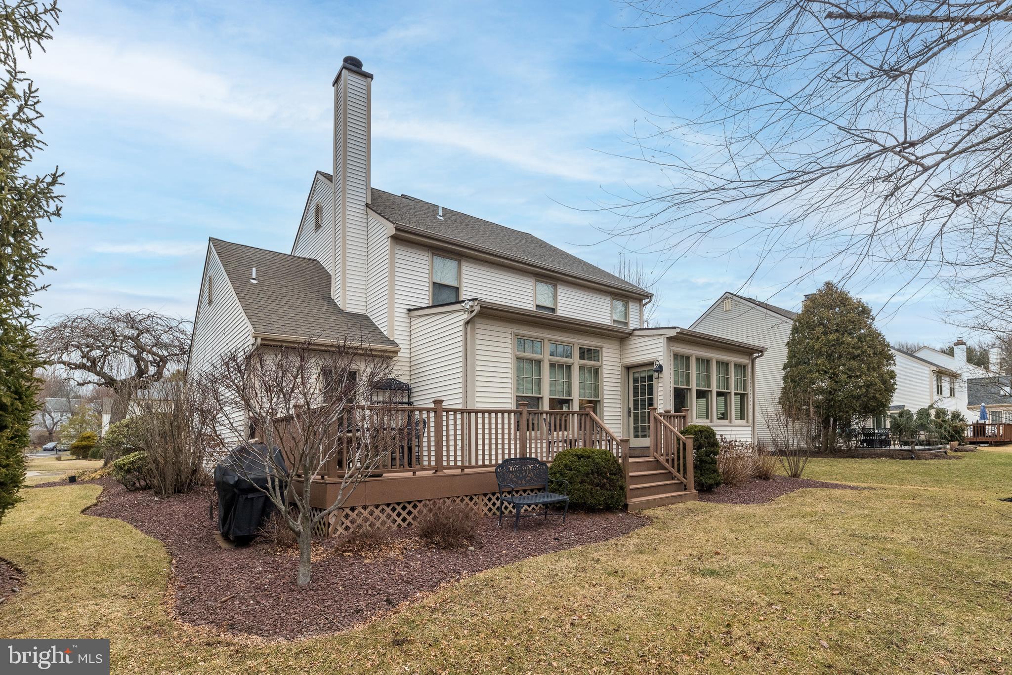 CROWN POINTE - Residential