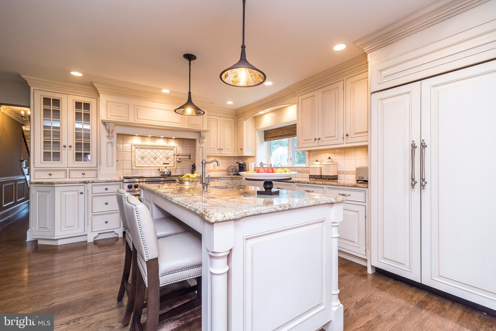 CROWN POINTE - Residential