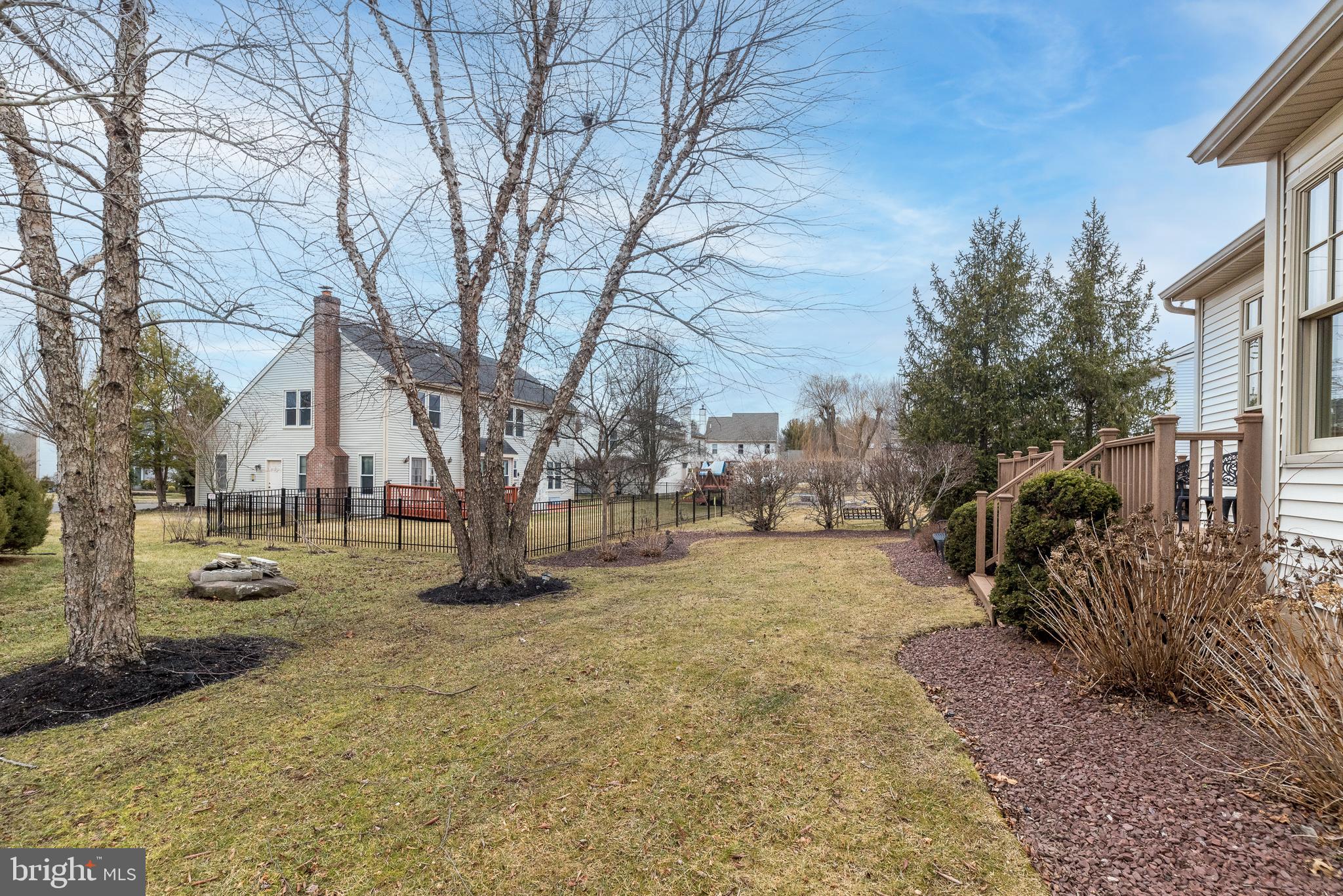 CROWN POINTE - Residential