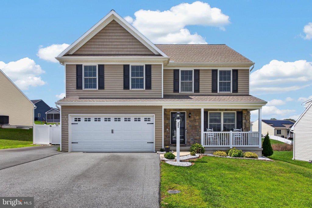 Photo of 321 Darlington Court, NEW PROVIDENCE, PA 17560 (MLS # PALA2094430)