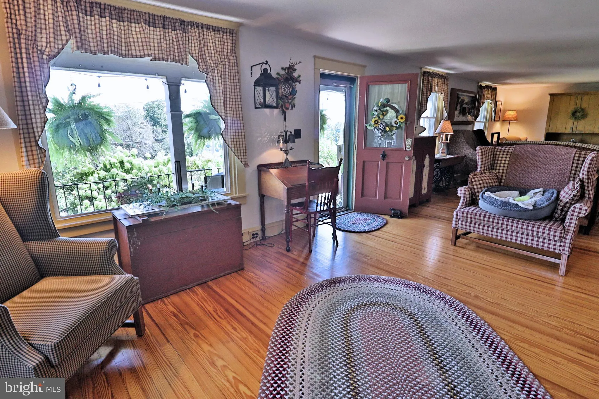 Reinholds, Pennsylvania 17569, United States, 6 Bedrooms Bedrooms, ,6 BathroomsBathrooms,Residential,Active,204343