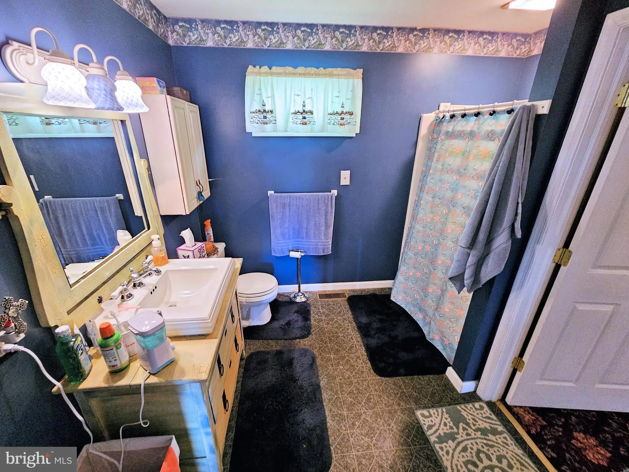 Reinholds, Pennsylvania 17569, United States, 6 Bedrooms Bedrooms, ,6 BathroomsBathrooms,Residential,Active,204343