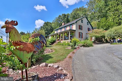 2145 OLD LANCASTER PIKE REINHOLDS PA 17569