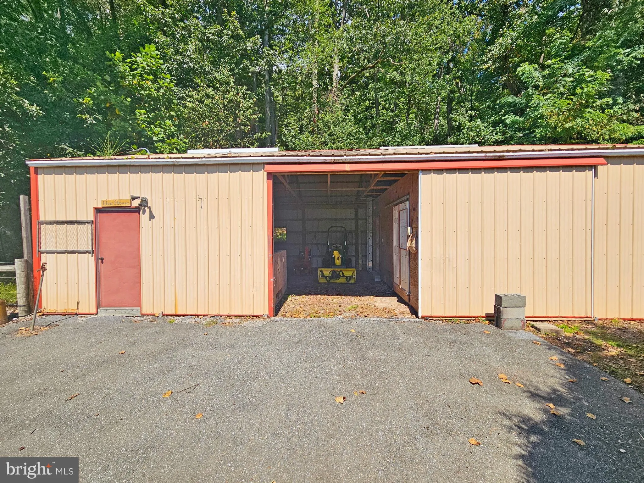 Reinholds, Pennsylvania 17569, United States, 6 Bedrooms Bedrooms, ,6 BathroomsBathrooms,Residential,Active,204343