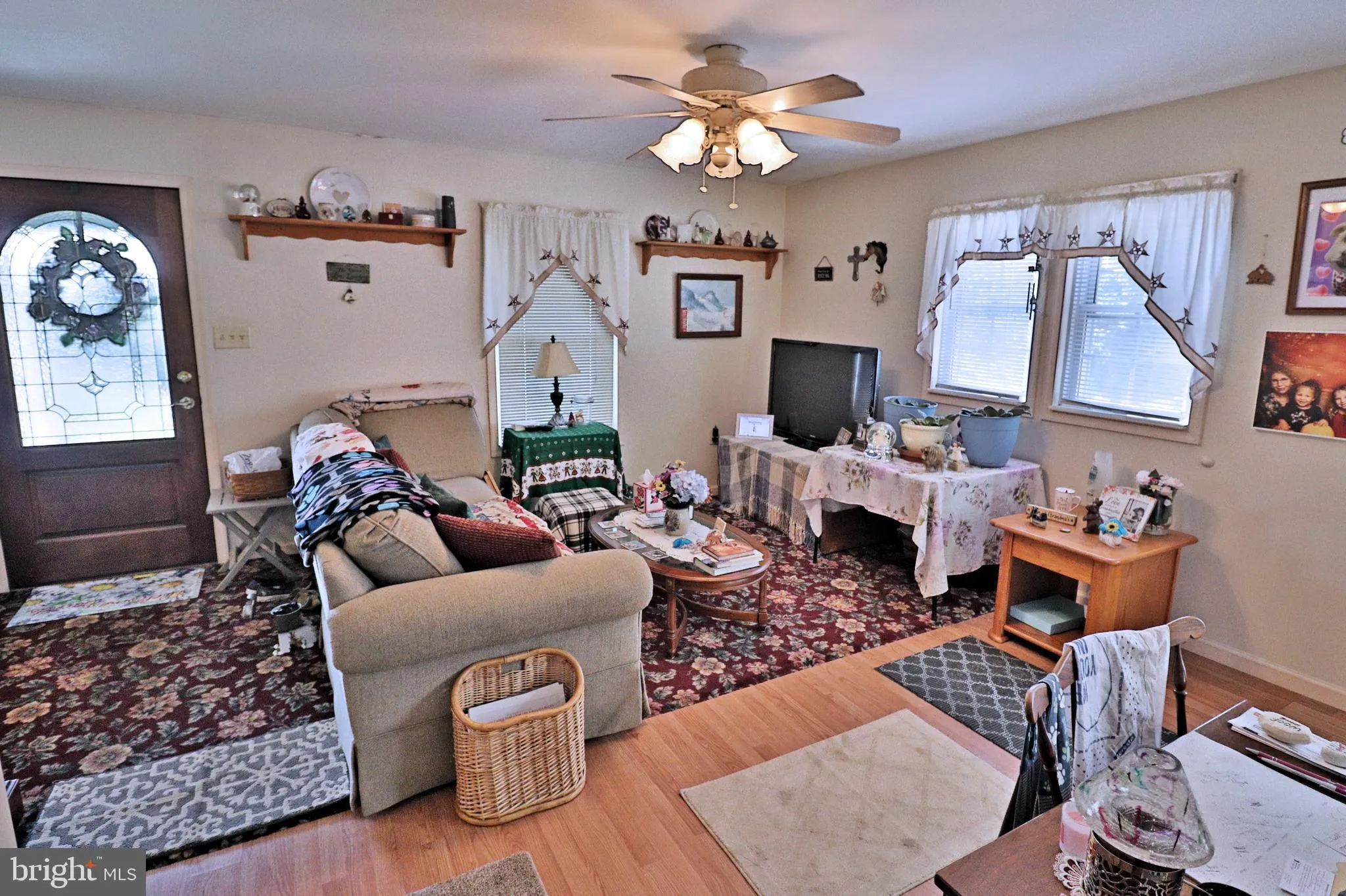 Reinholds, Pennsylvania 17569, United States, 6 Bedrooms Bedrooms, ,6 BathroomsBathrooms,Residential,Active,204343