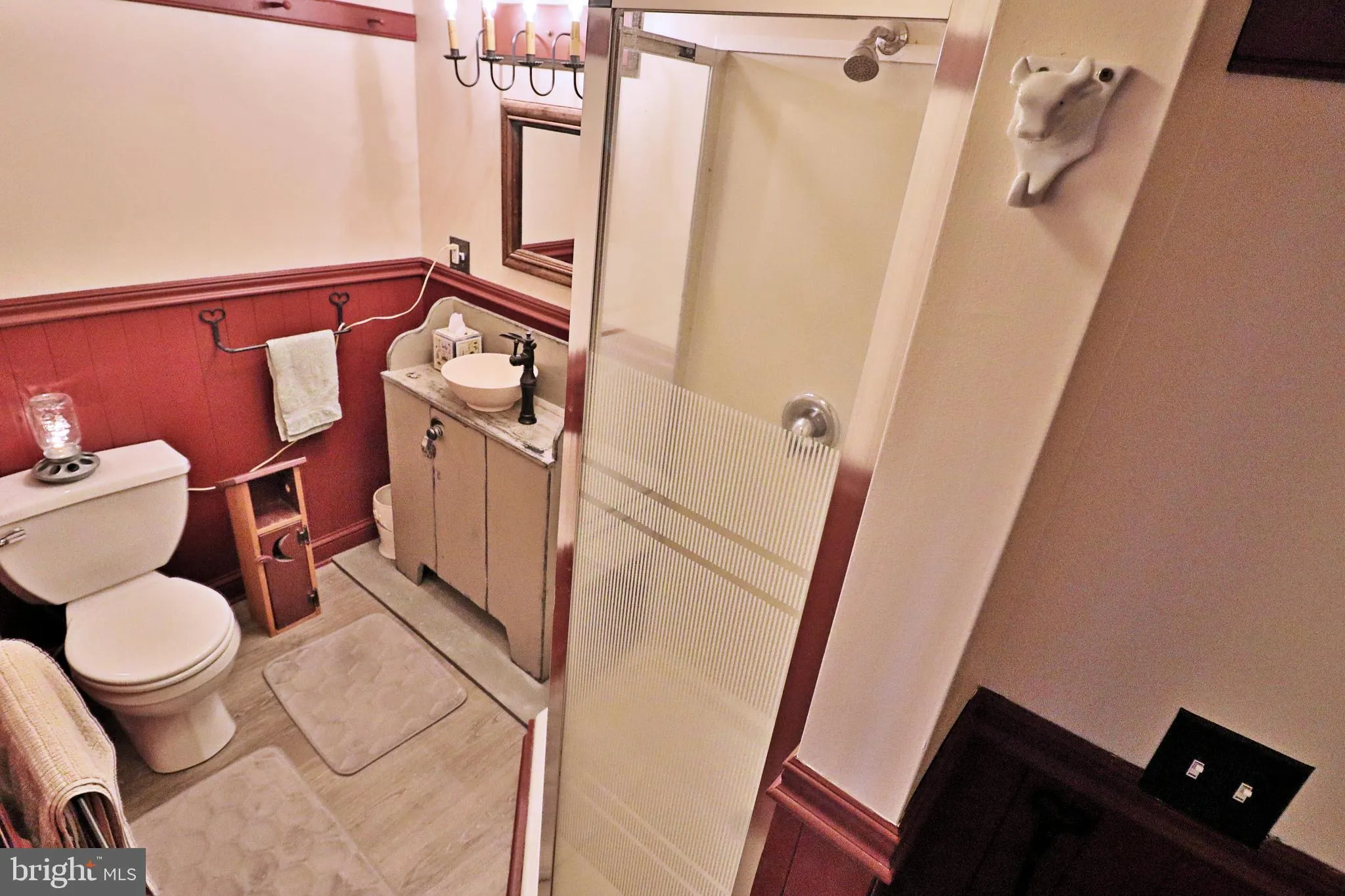 Reinholds, Pennsylvania 17569, United States, 6 Bedrooms Bedrooms, ,6 BathroomsBathrooms,Residential,Active,204343