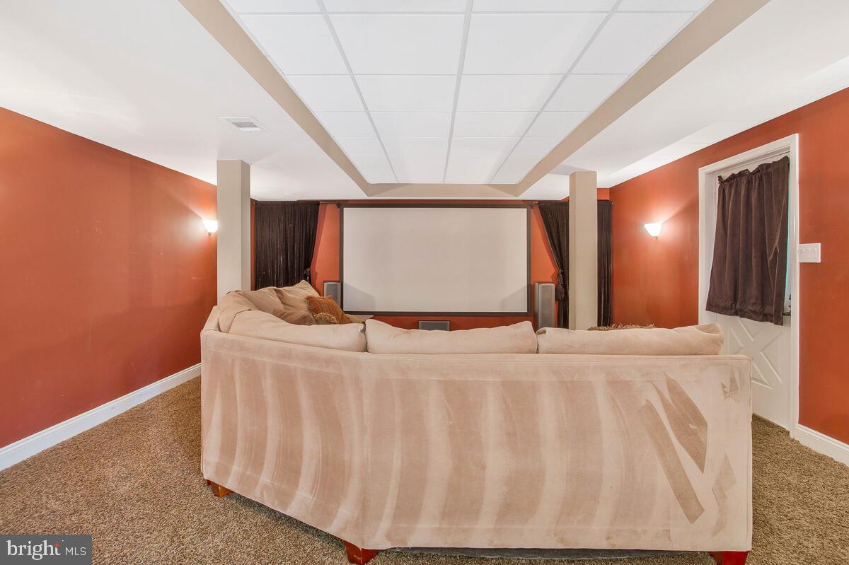 LYONS CREEK HUNDRED - Residential