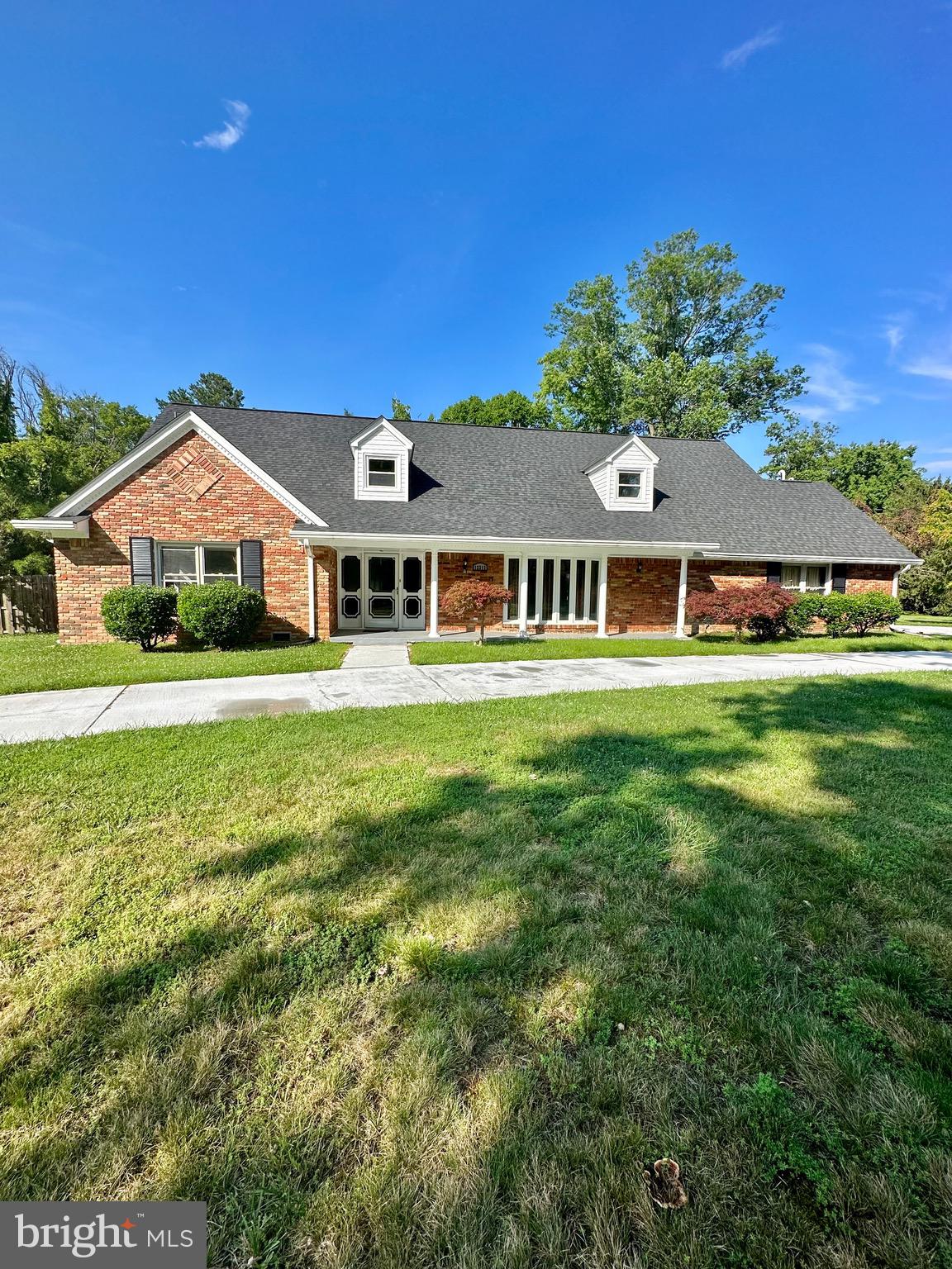 TANTALLON ON THE POTOMAC - Residential Lease