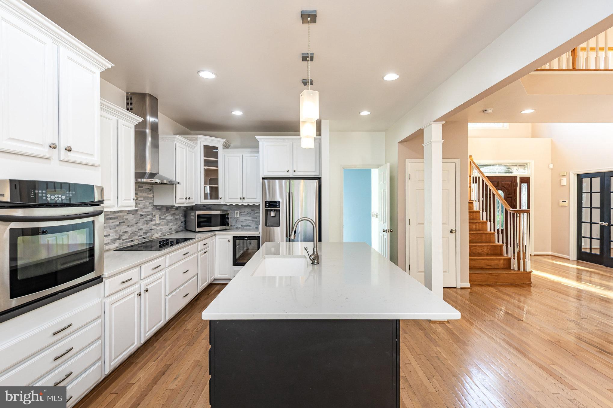 9212 ISLE OF LAURELS