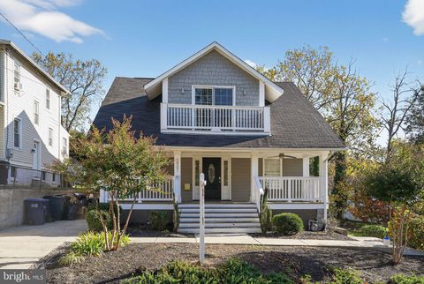 2901 KING PLACE NE WASHINGTON DC 20018