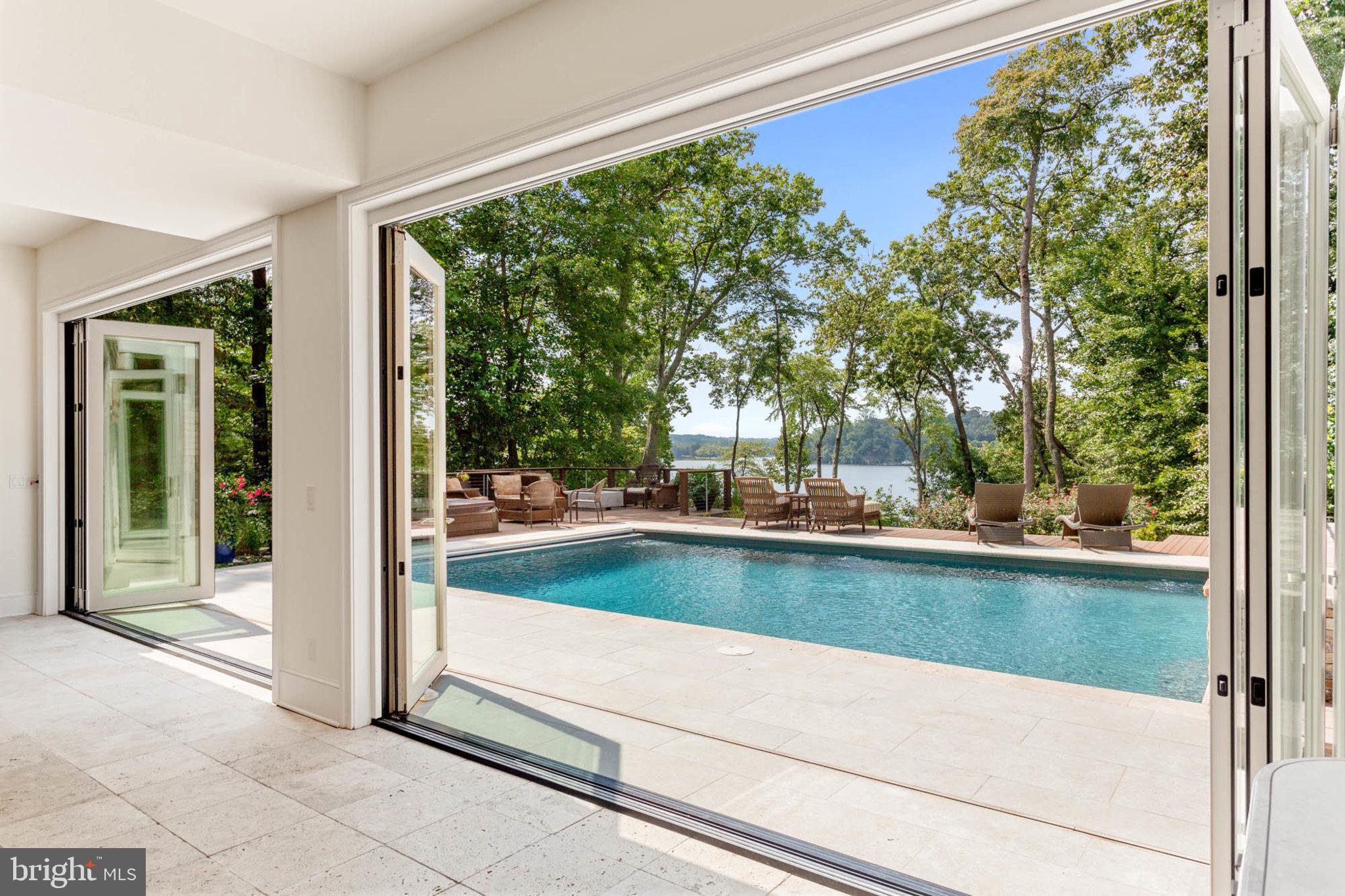 NANTUCKET ON THE SEVERN - Residential