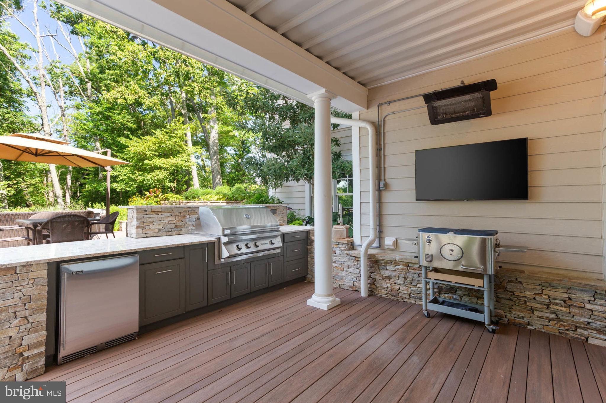 NANTUCKET ON THE SEVERN - Residential