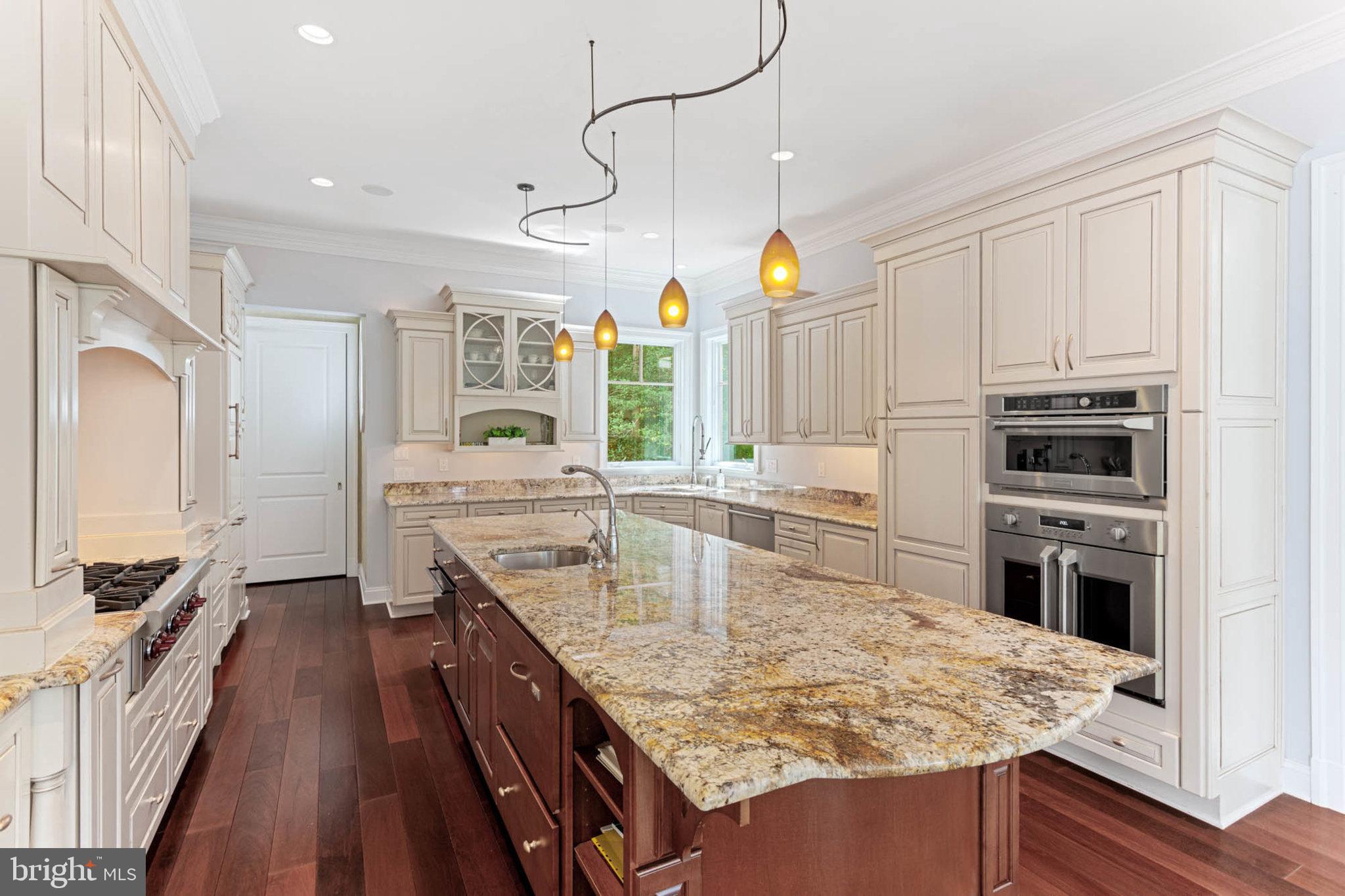 NANTUCKET ON THE SEVERN - Residential