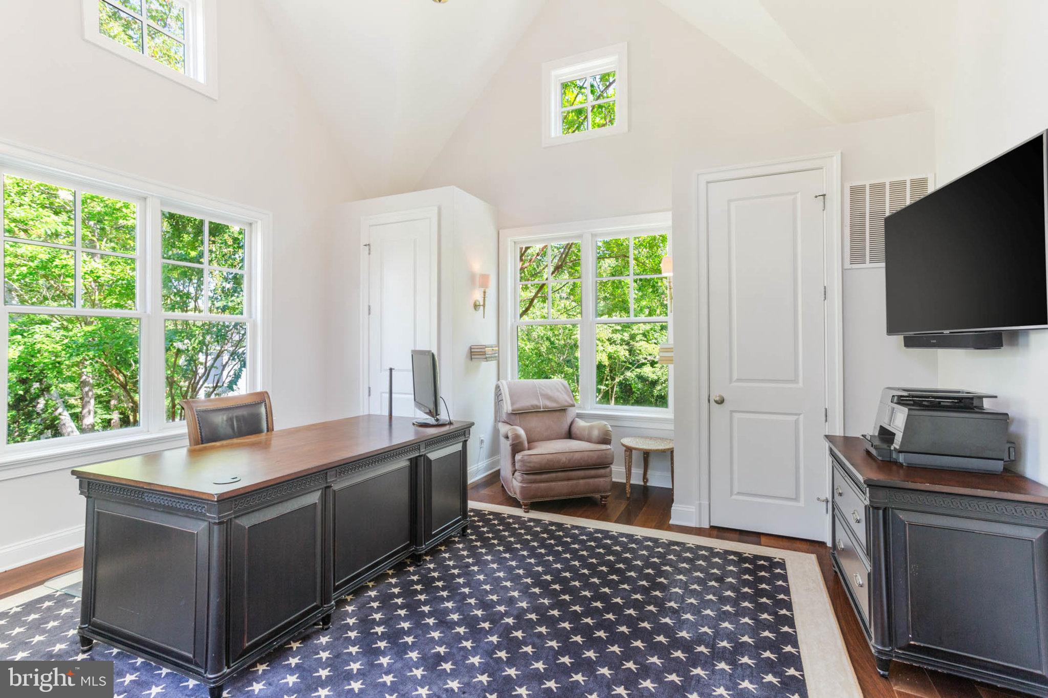 NANTUCKET ON THE SEVERN - Residential