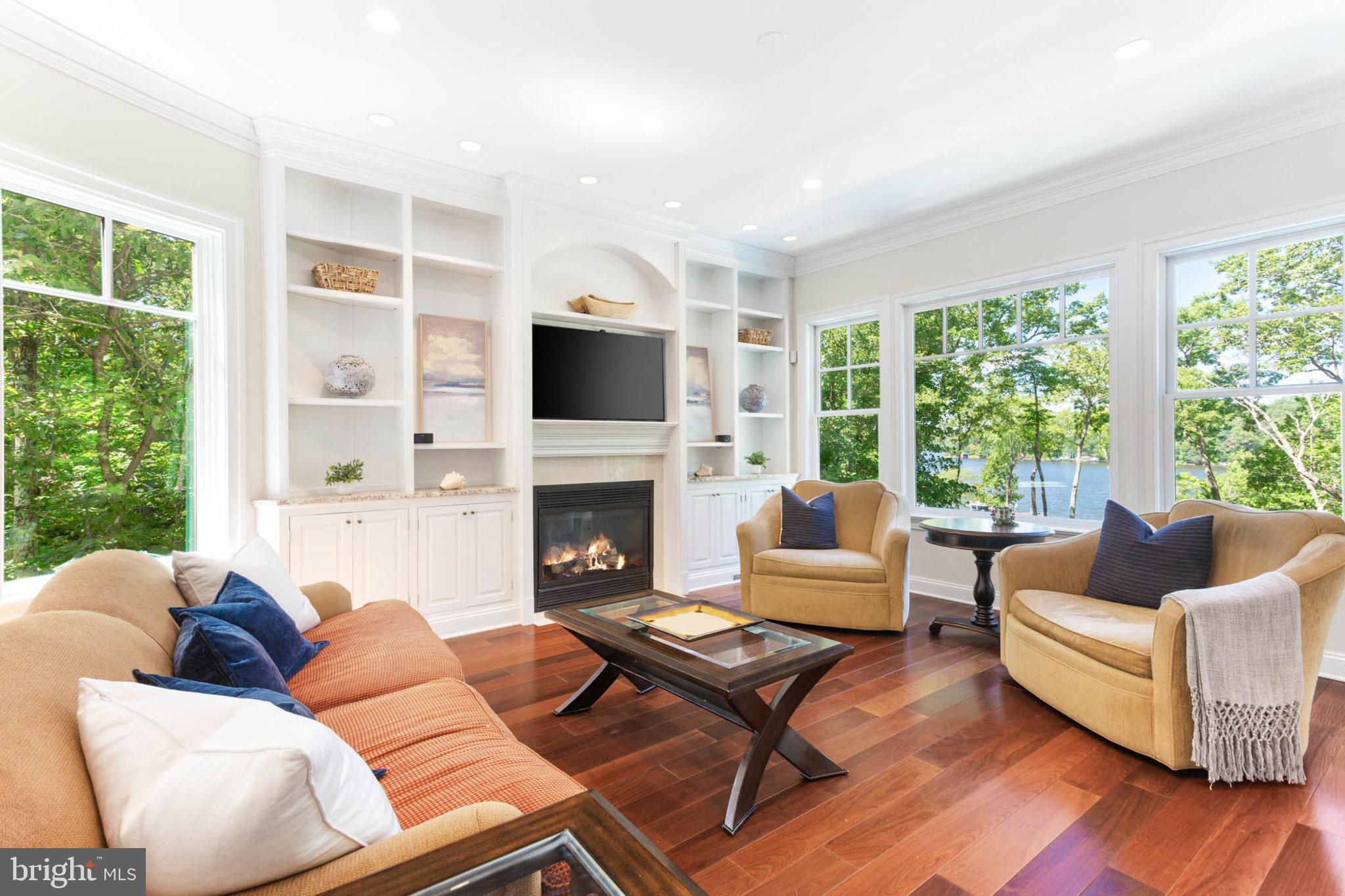 NANTUCKET ON THE SEVERN - Residential