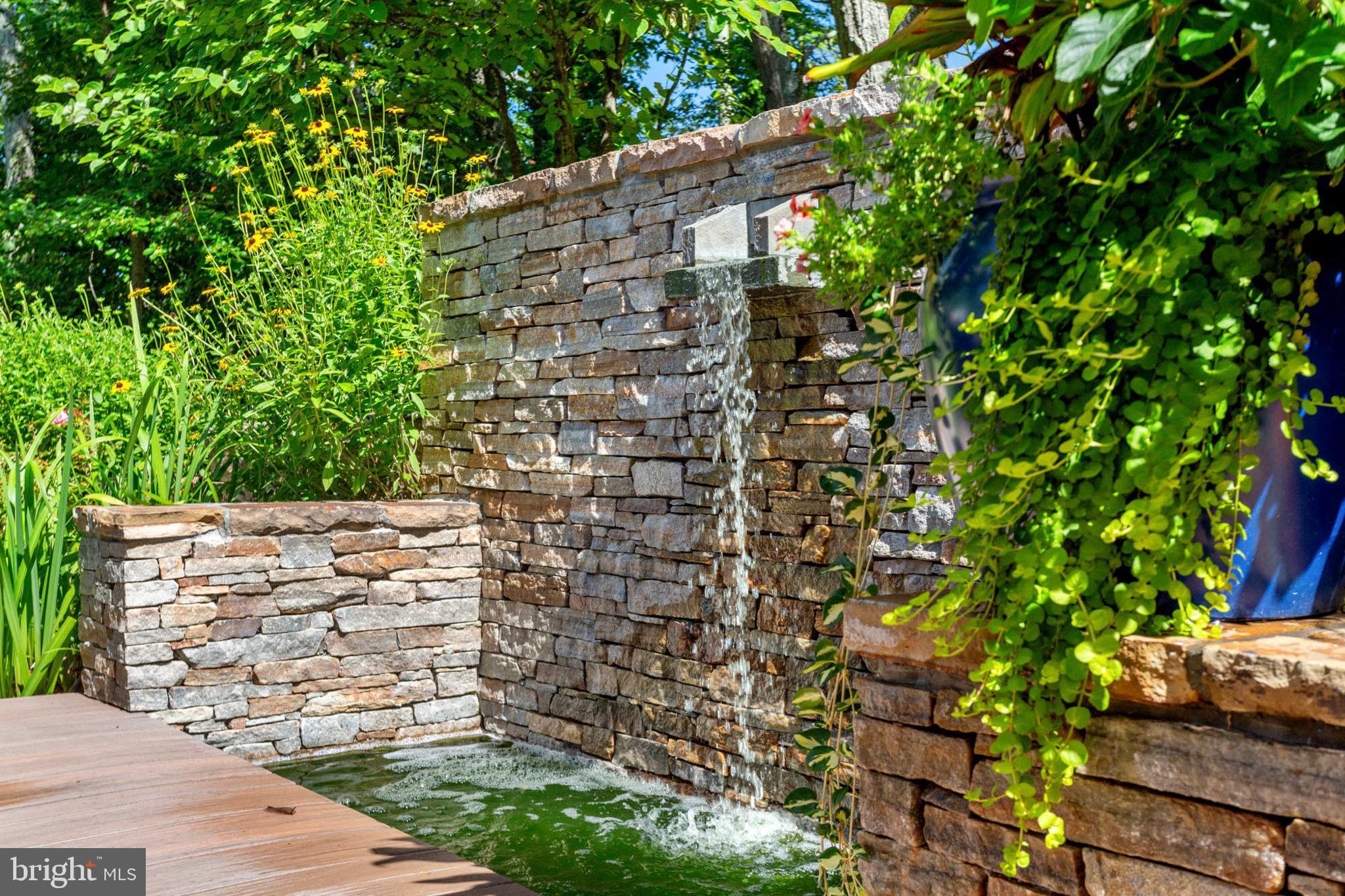 NANTUCKET ON THE SEVERN - Residential