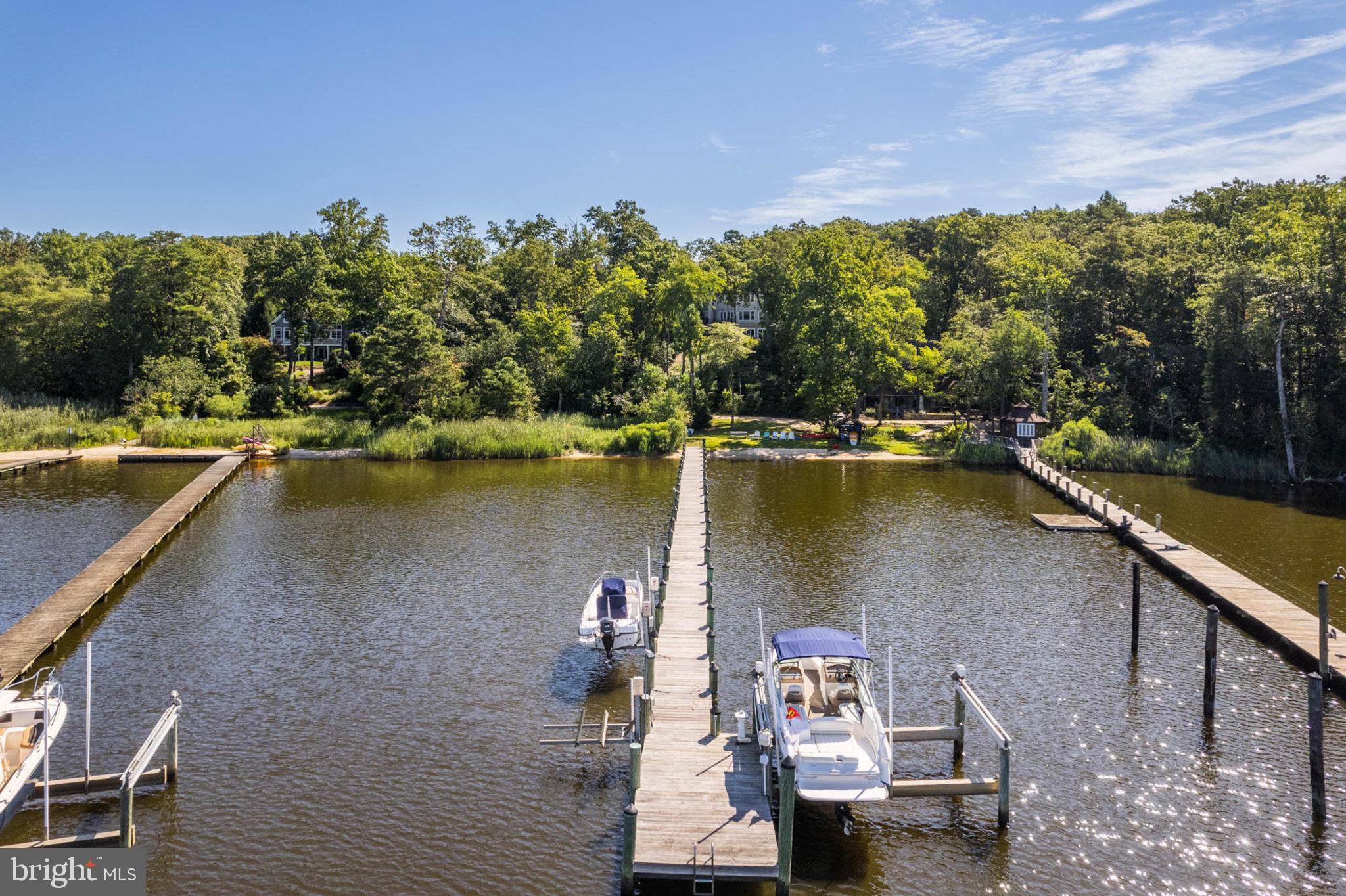 NANTUCKET ON THE SEVERN - Residential