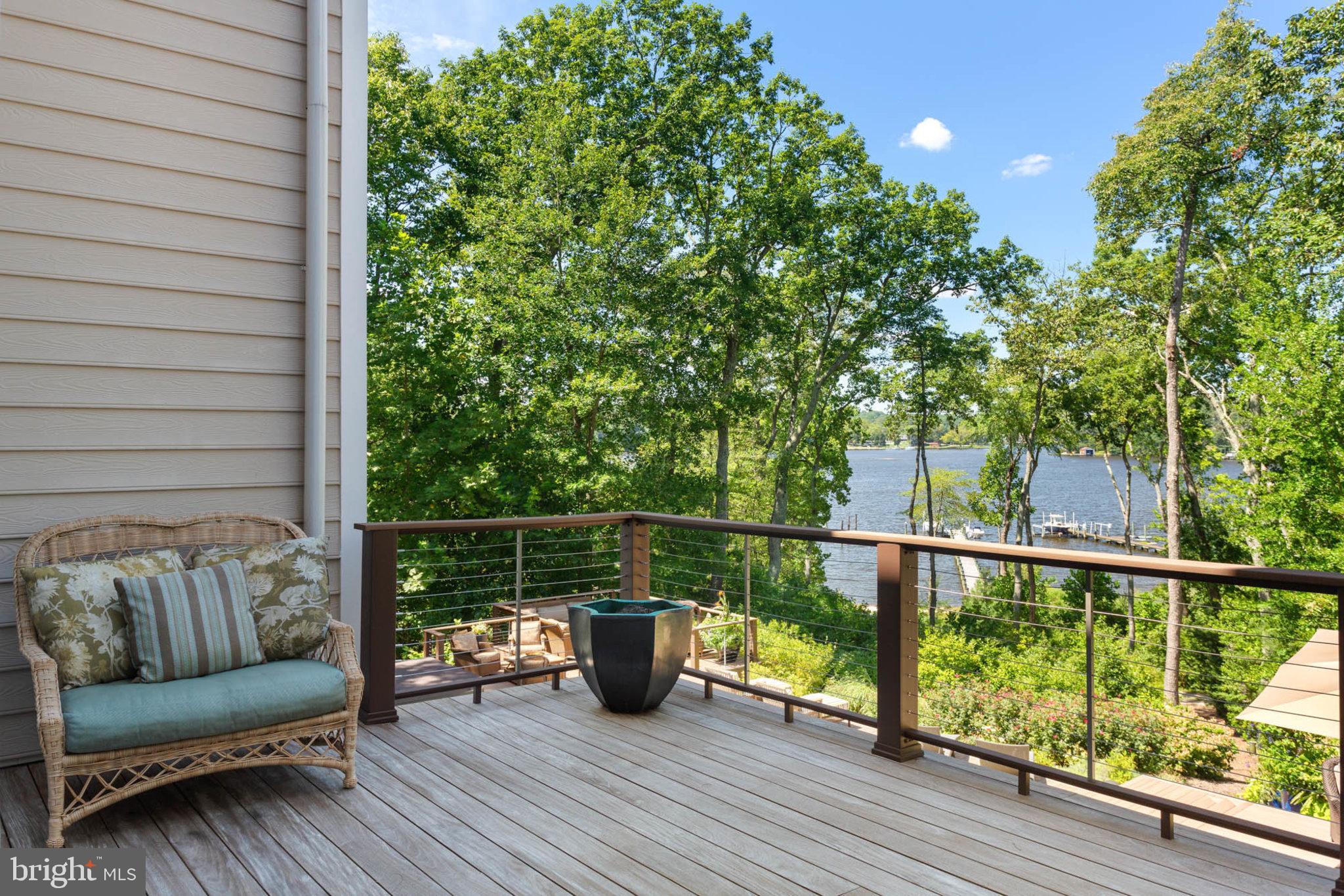 NANTUCKET ON THE SEVERN - Residential