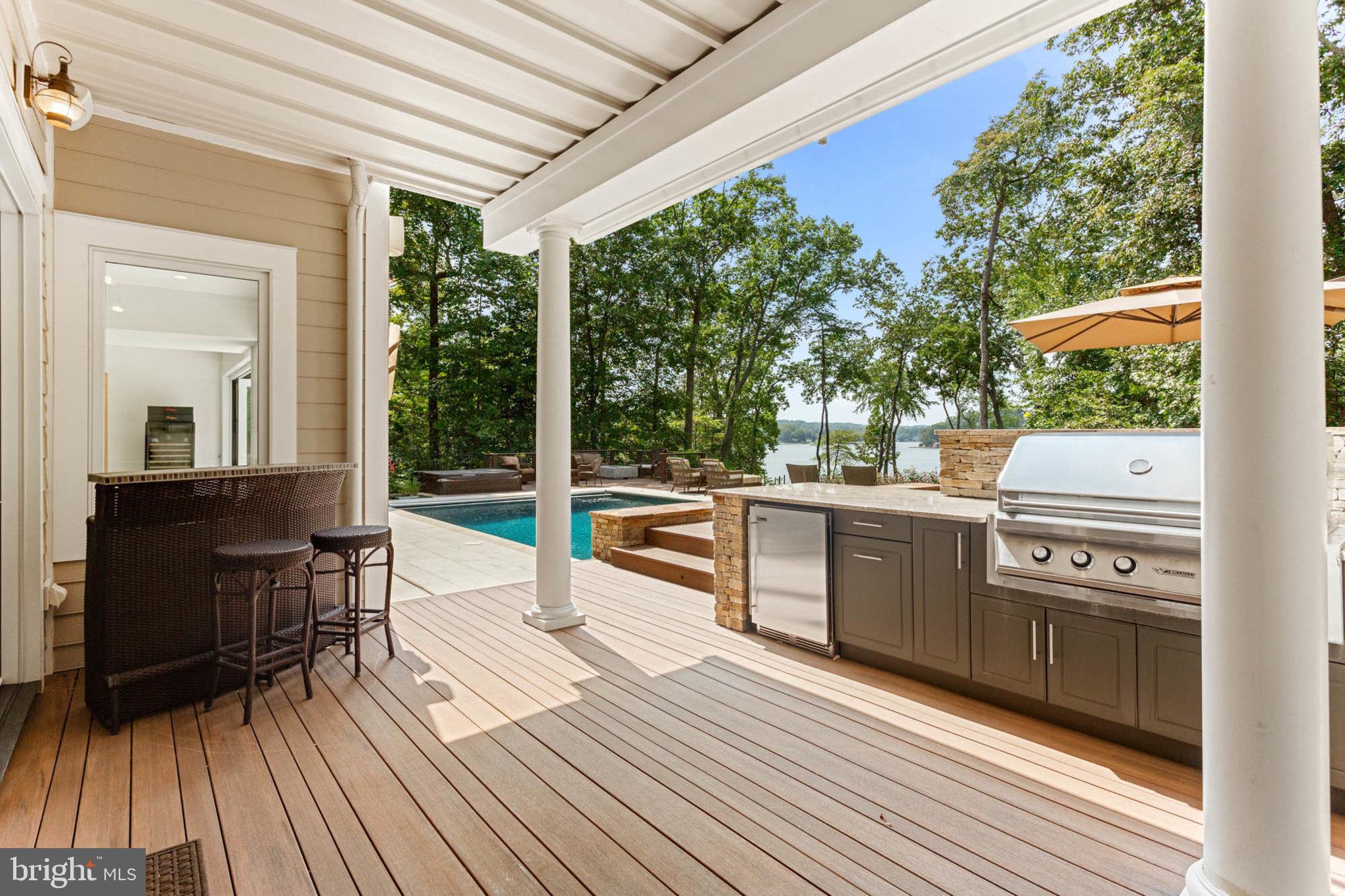 NANTUCKET ON THE SEVERN - Residential