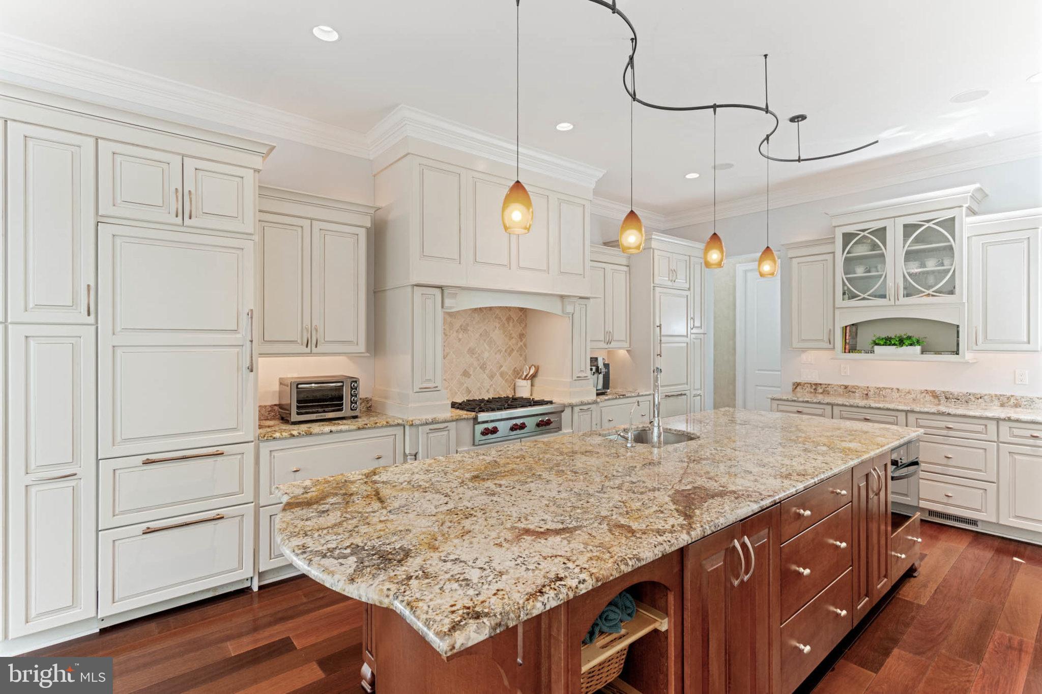 NANTUCKET ON THE SEVERN - Residential