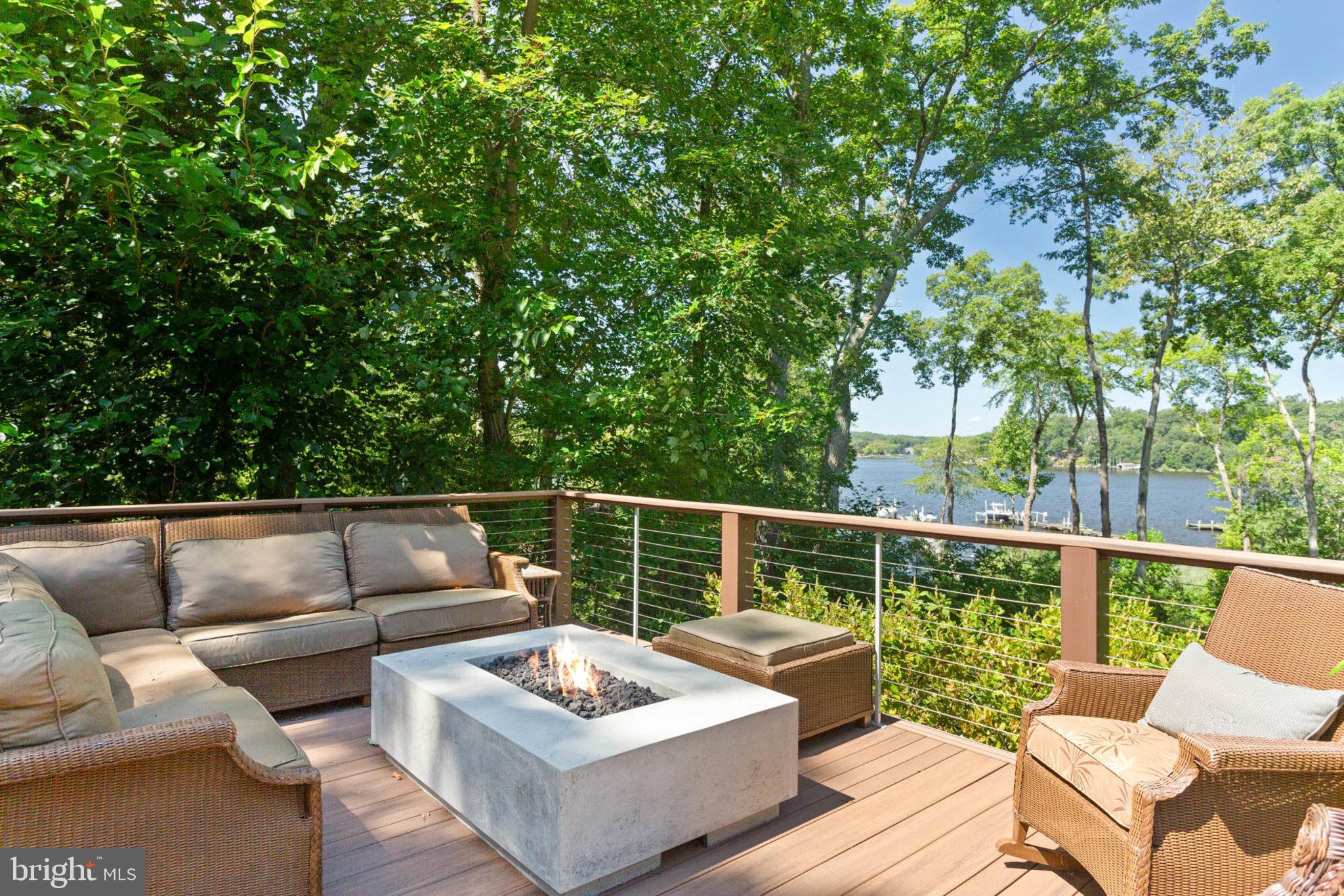 NANTUCKET ON THE SEVERN - Residential