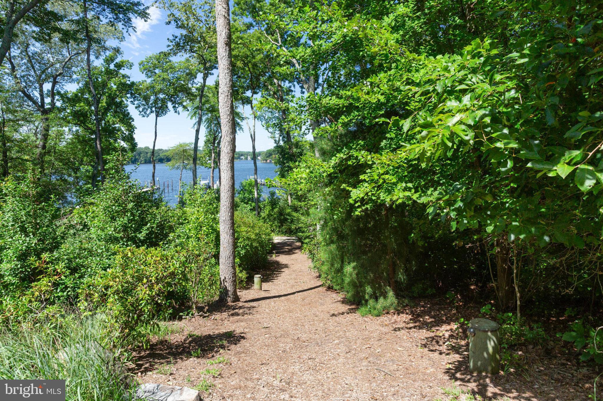 NANTUCKET ON THE SEVERN - Residential