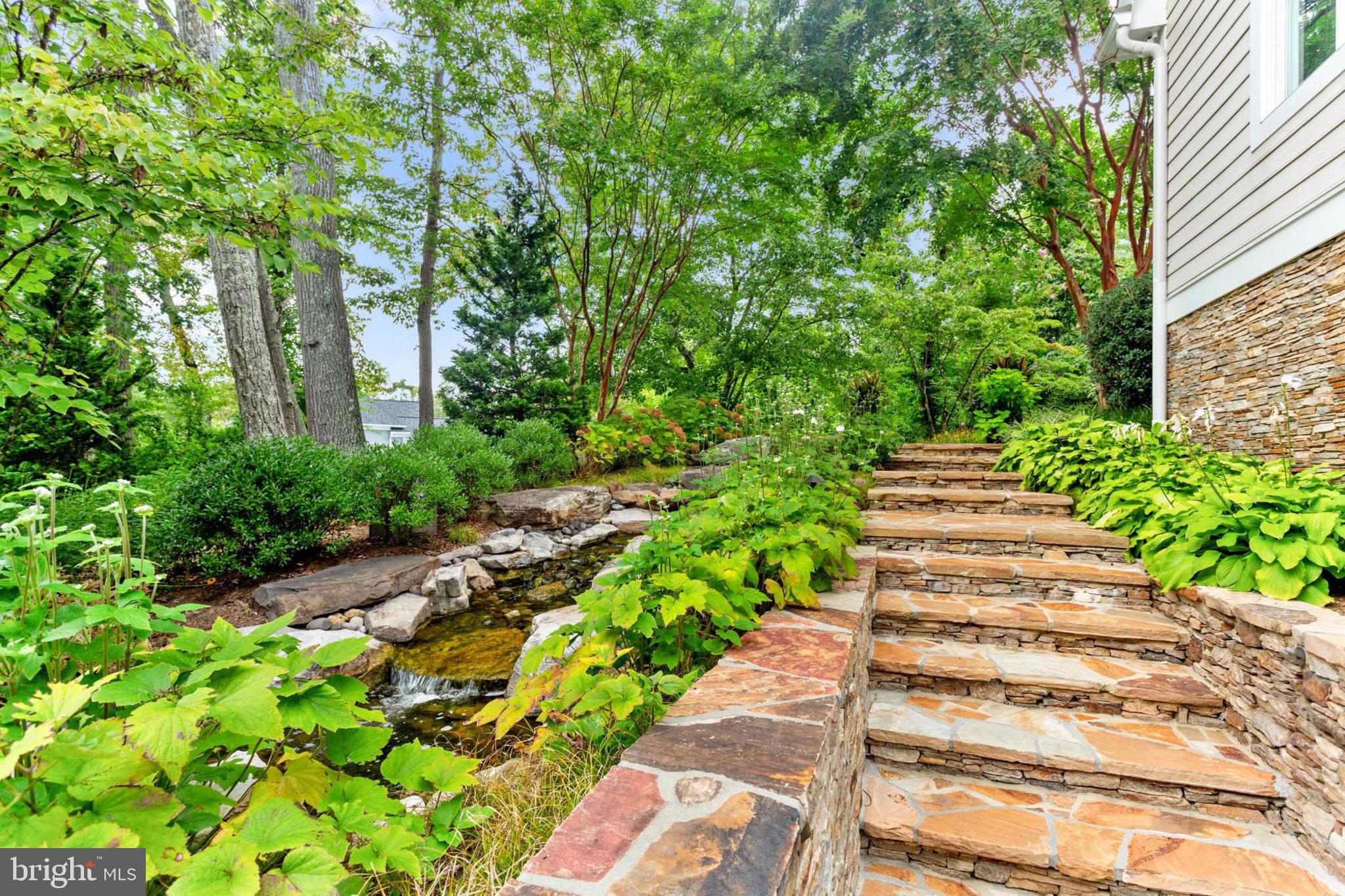 NANTUCKET ON THE SEVERN - Residential