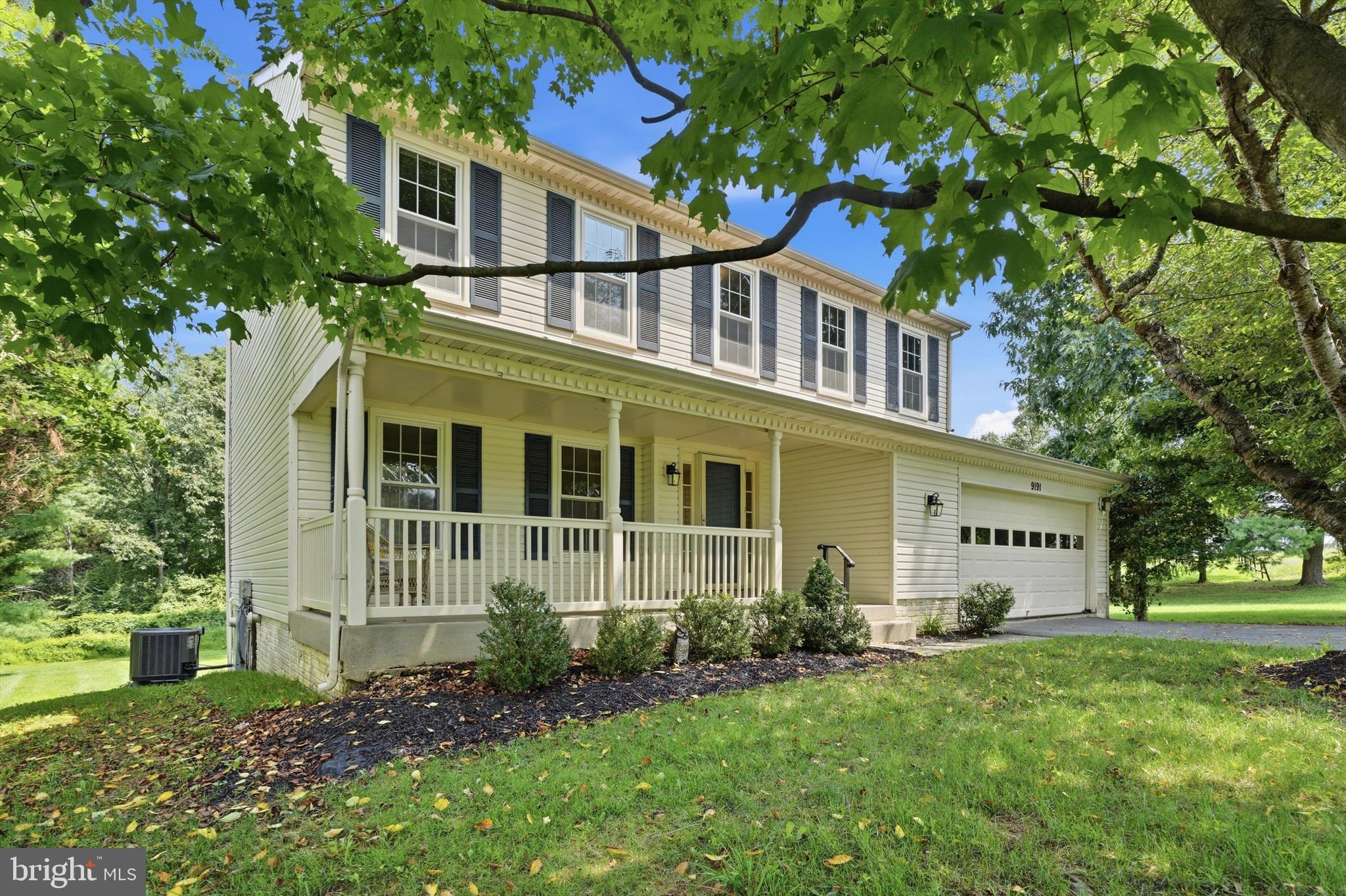 9191 VICTORIA DR