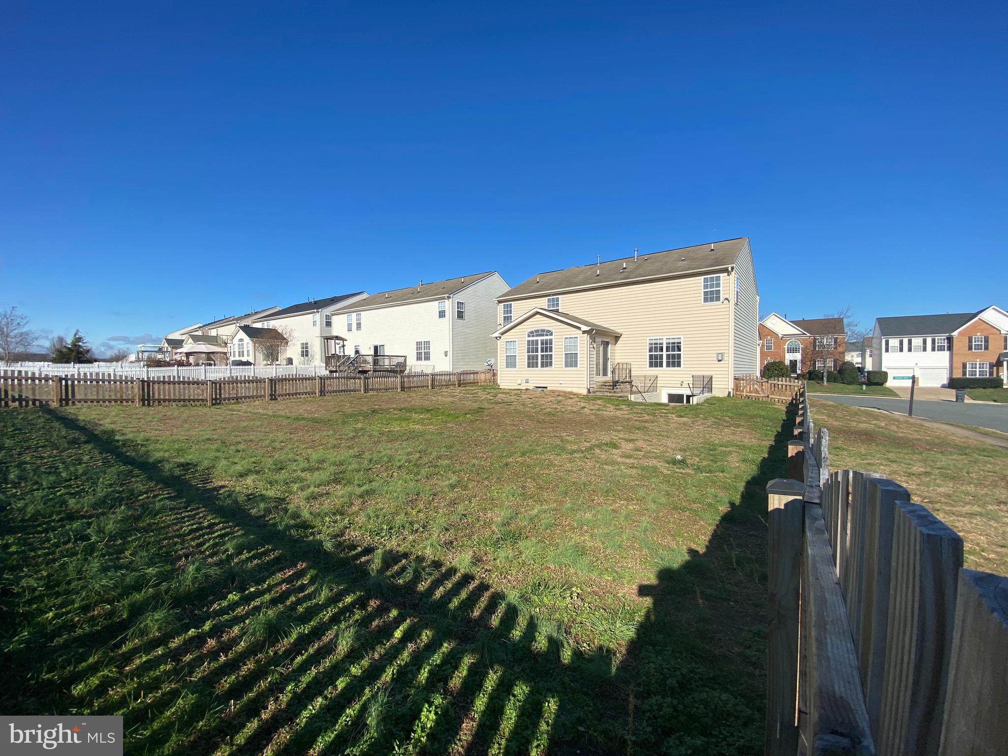 THE FALLS AT LEE'S PARKE - Residential