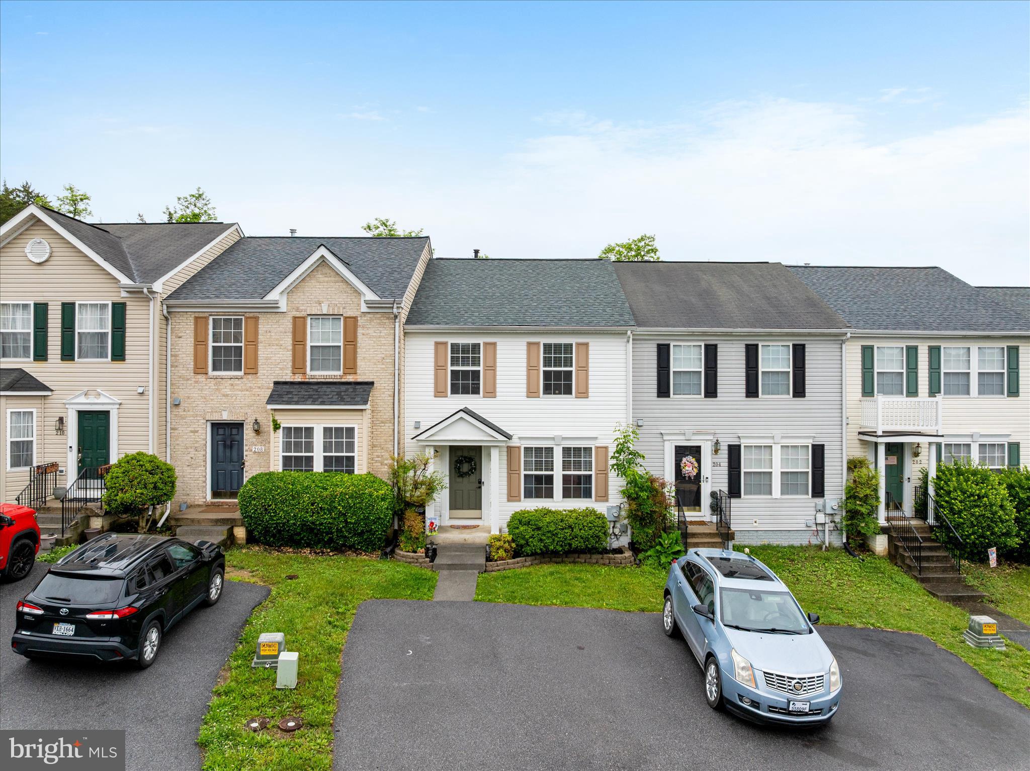 CRYSTAL HILL TOWNHOUSES - Residential